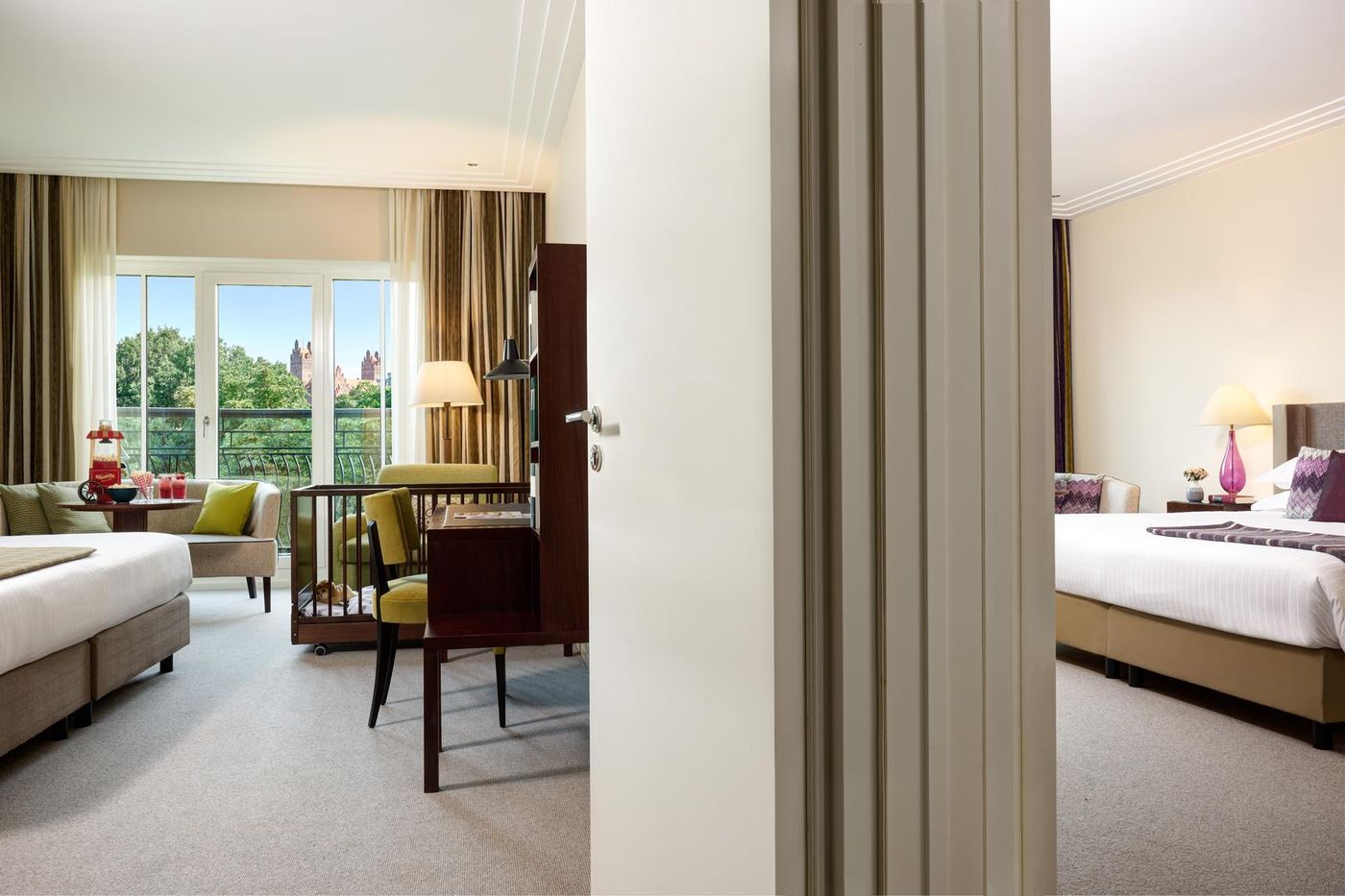 The-Charles-Hotel-Room-39