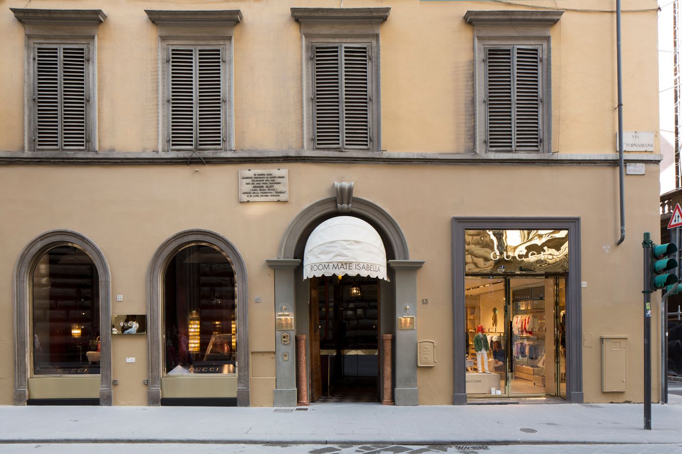 Room-Mate-Isabella-General-view-6