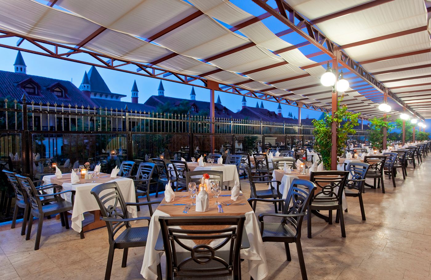 Kremlin-Palace-Terrace-18