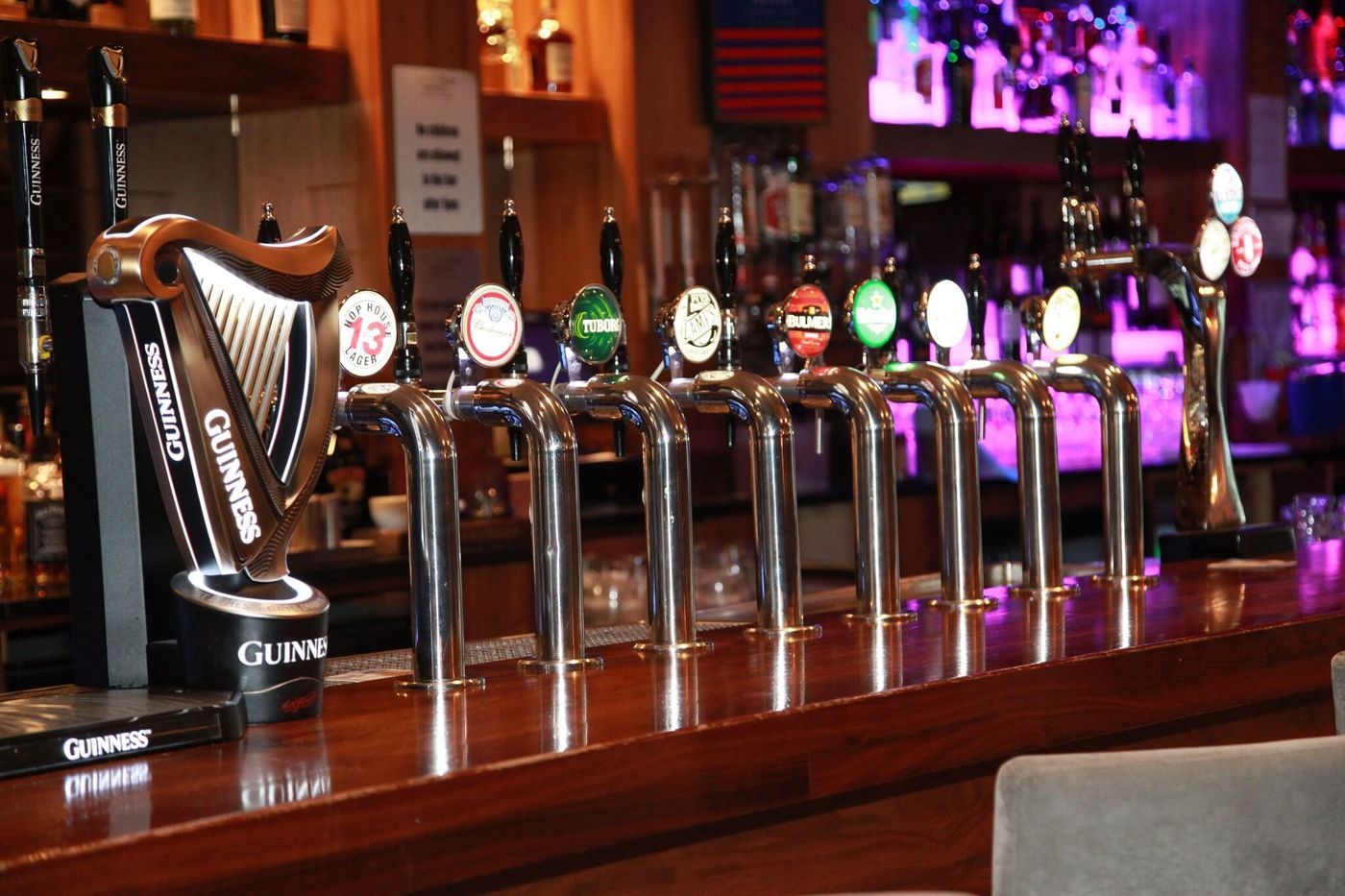 The-Green-Isle-Hotel-Dublin-Bar-14