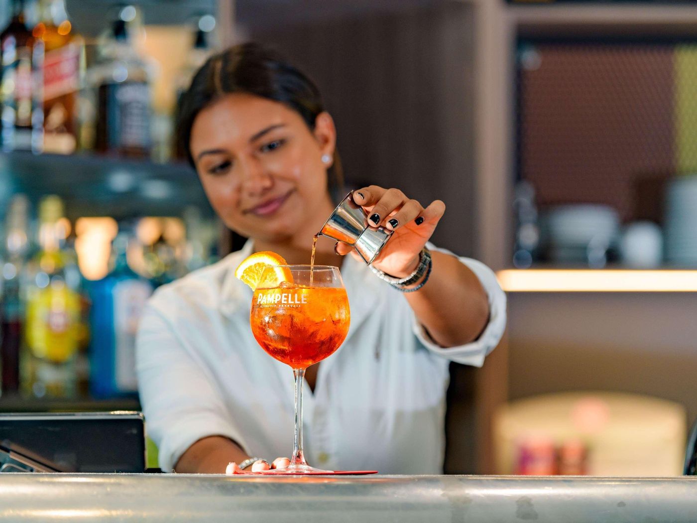 Novotel-Suites-Muenchen-Parkstadt-Schwabing-Bar-49