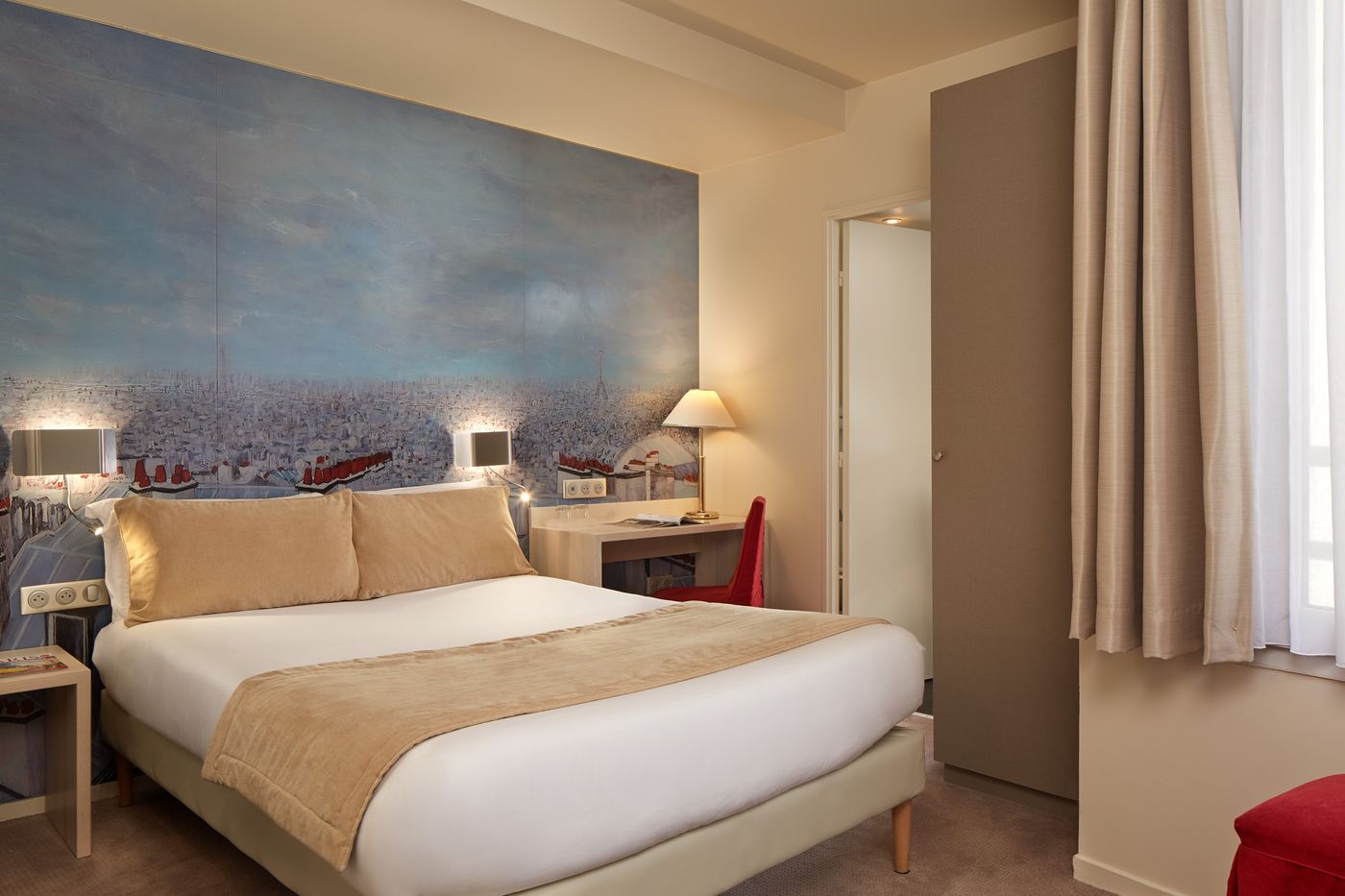 Fertel-Maillot-Room-13