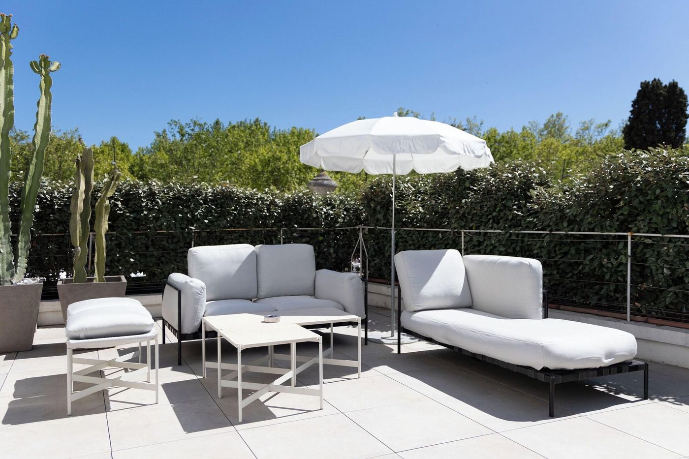 White-1921-Saint-Tropez-Room-5