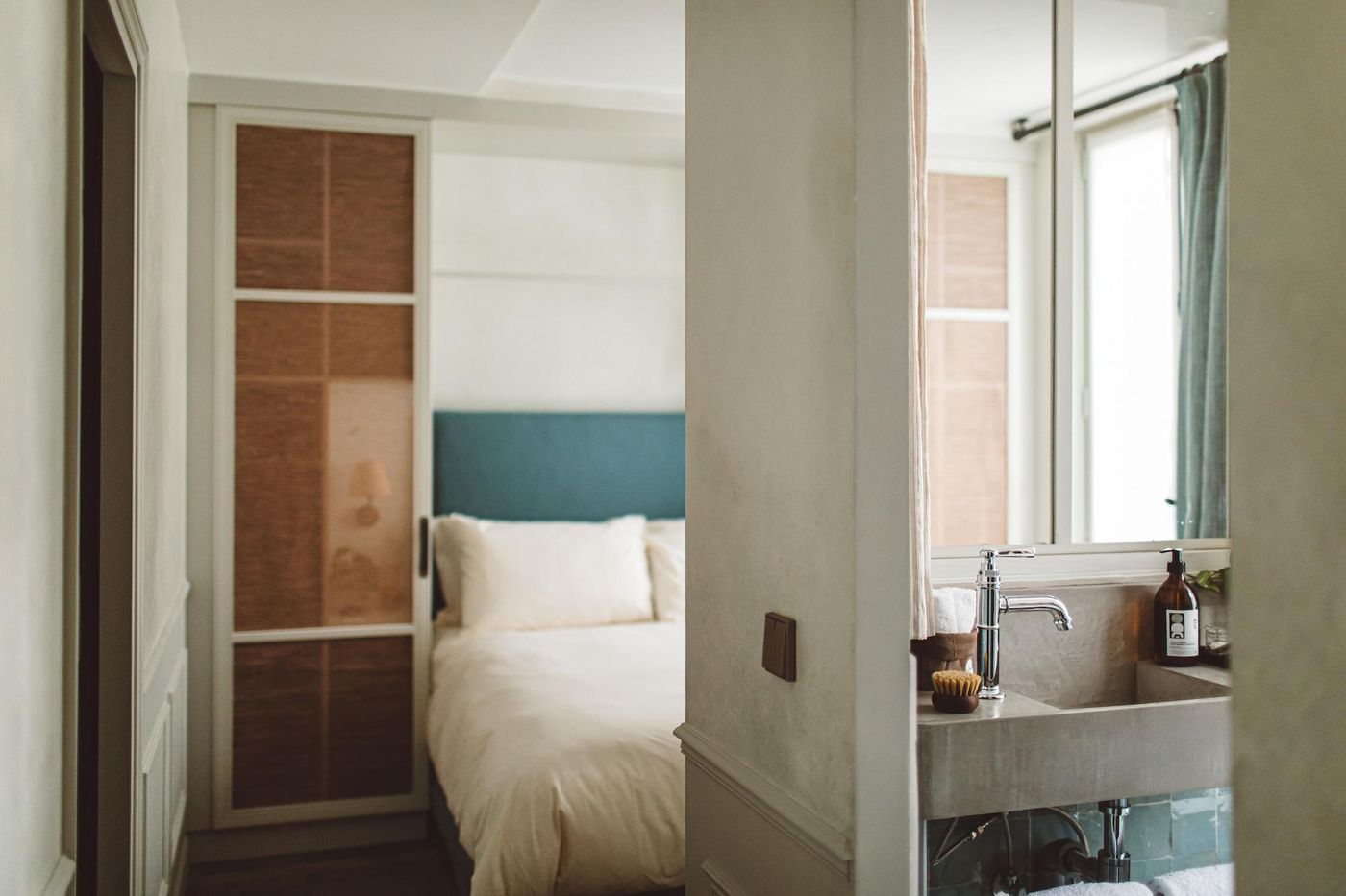 Hoy-Paris-Room-39