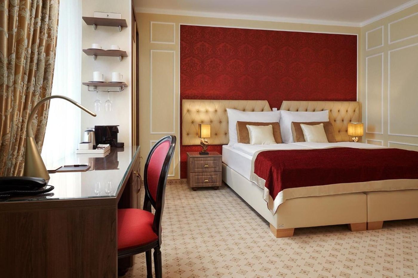 Honour And Grace Hotel-Czech Republic-OSTROV-Room-10