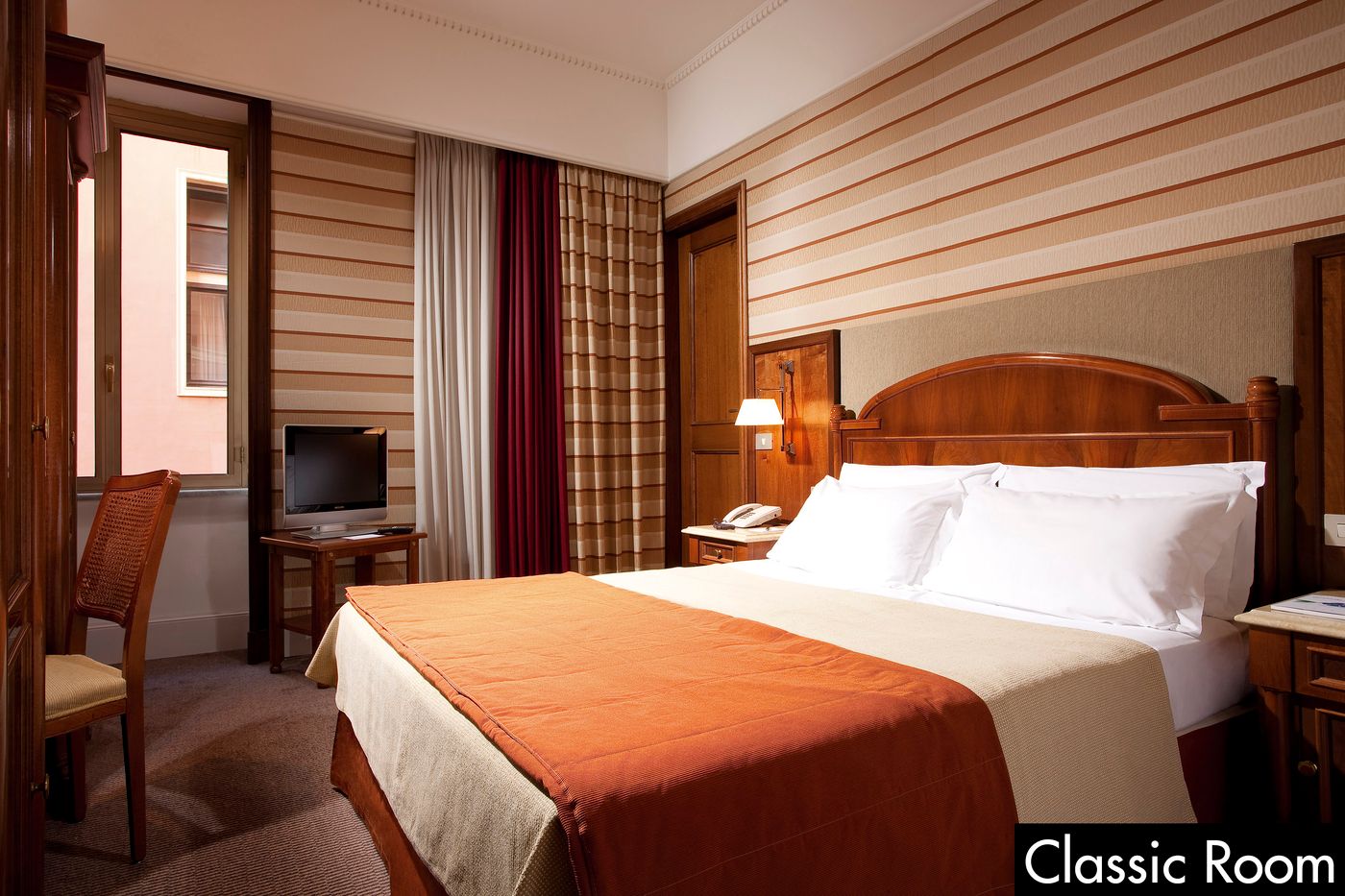 Hotel-Mascagni-Room-6
