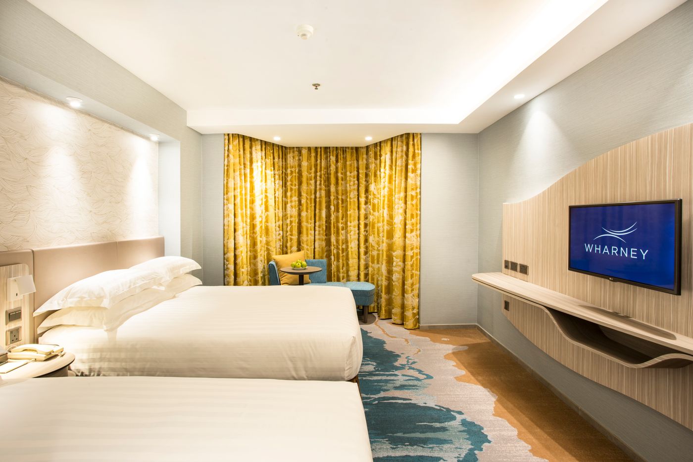 Wharney-Hotel-Room-32