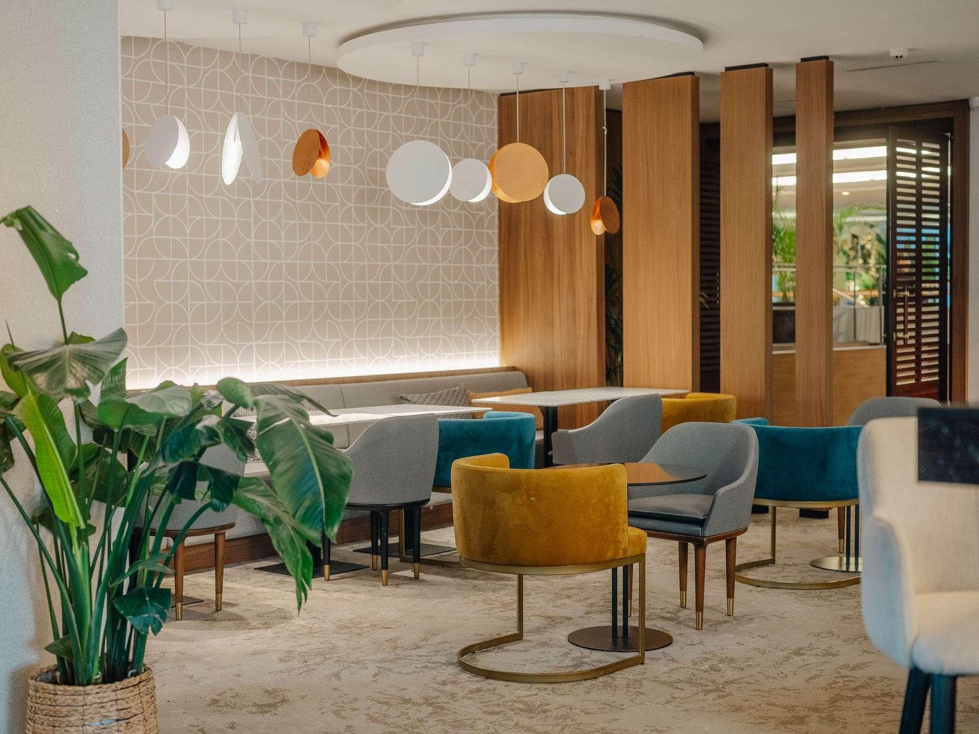 Novotel-Paris-Tour-Eiffel-Bar-14