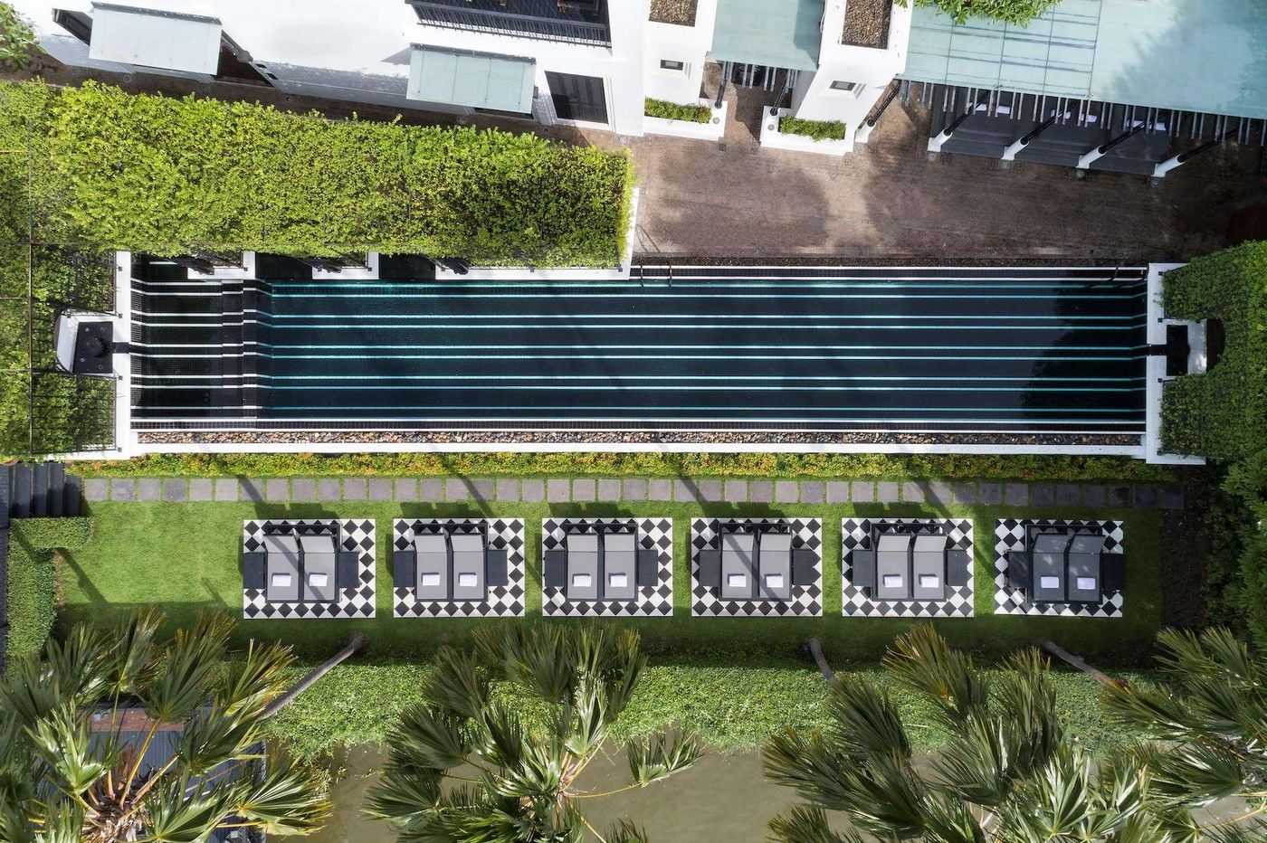 The-Siam-Hotel-Bangkok-Pool-88