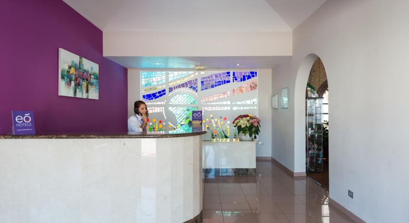 Suite Hotel Jardin Dorado