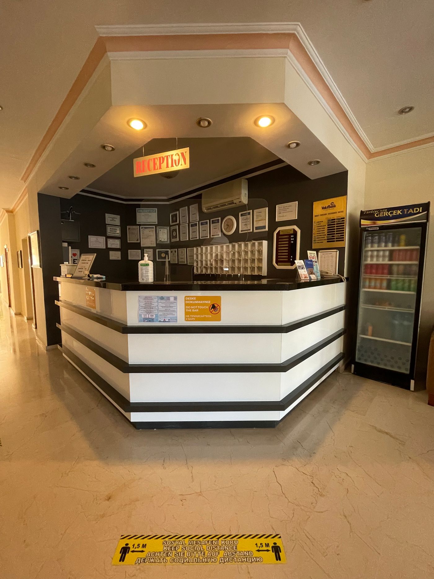 Miray-Hotel-Lobby-29