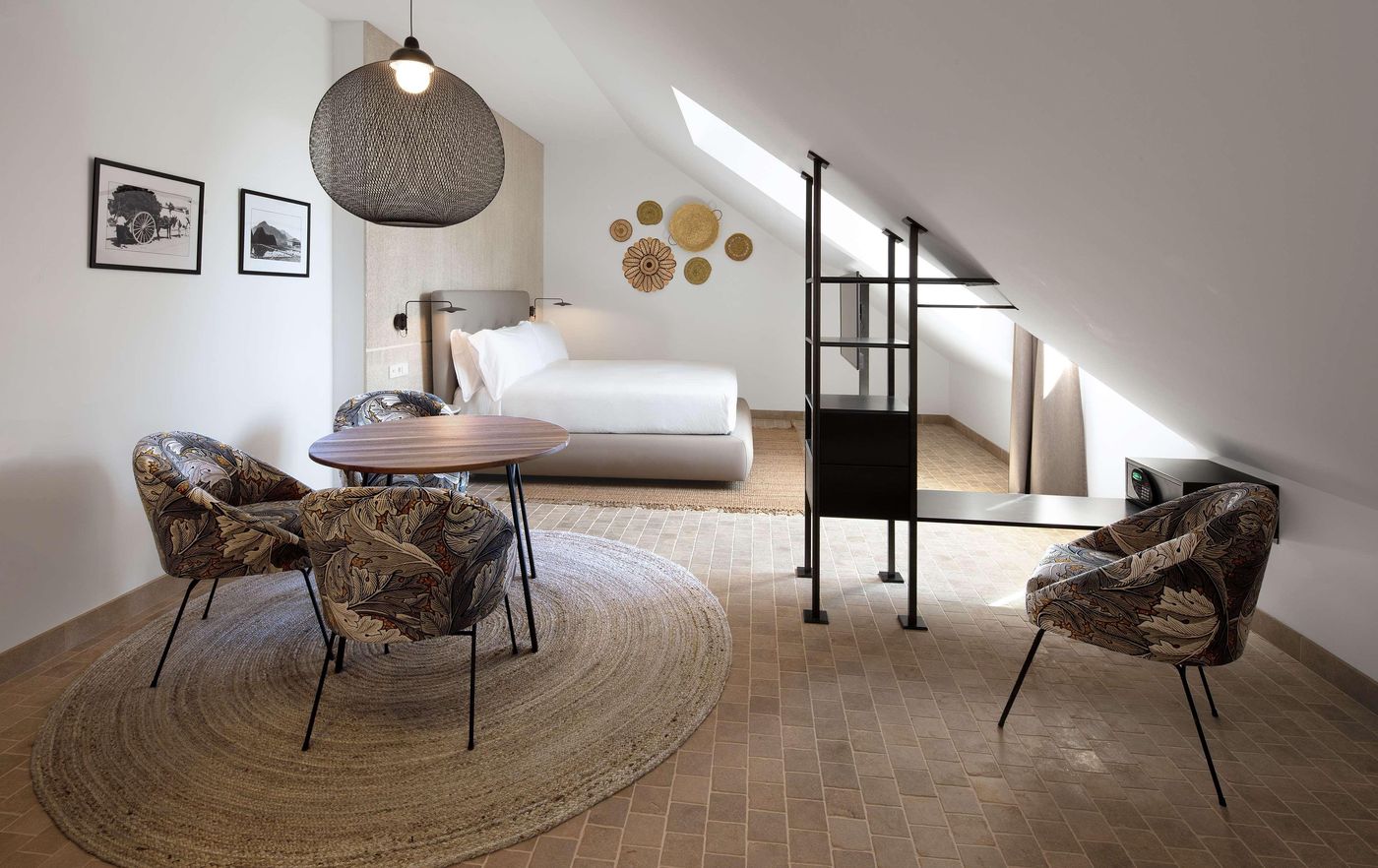 Atocha-Hotel-Madrid--Tapestry-Collection-by-Hilton-Room-8