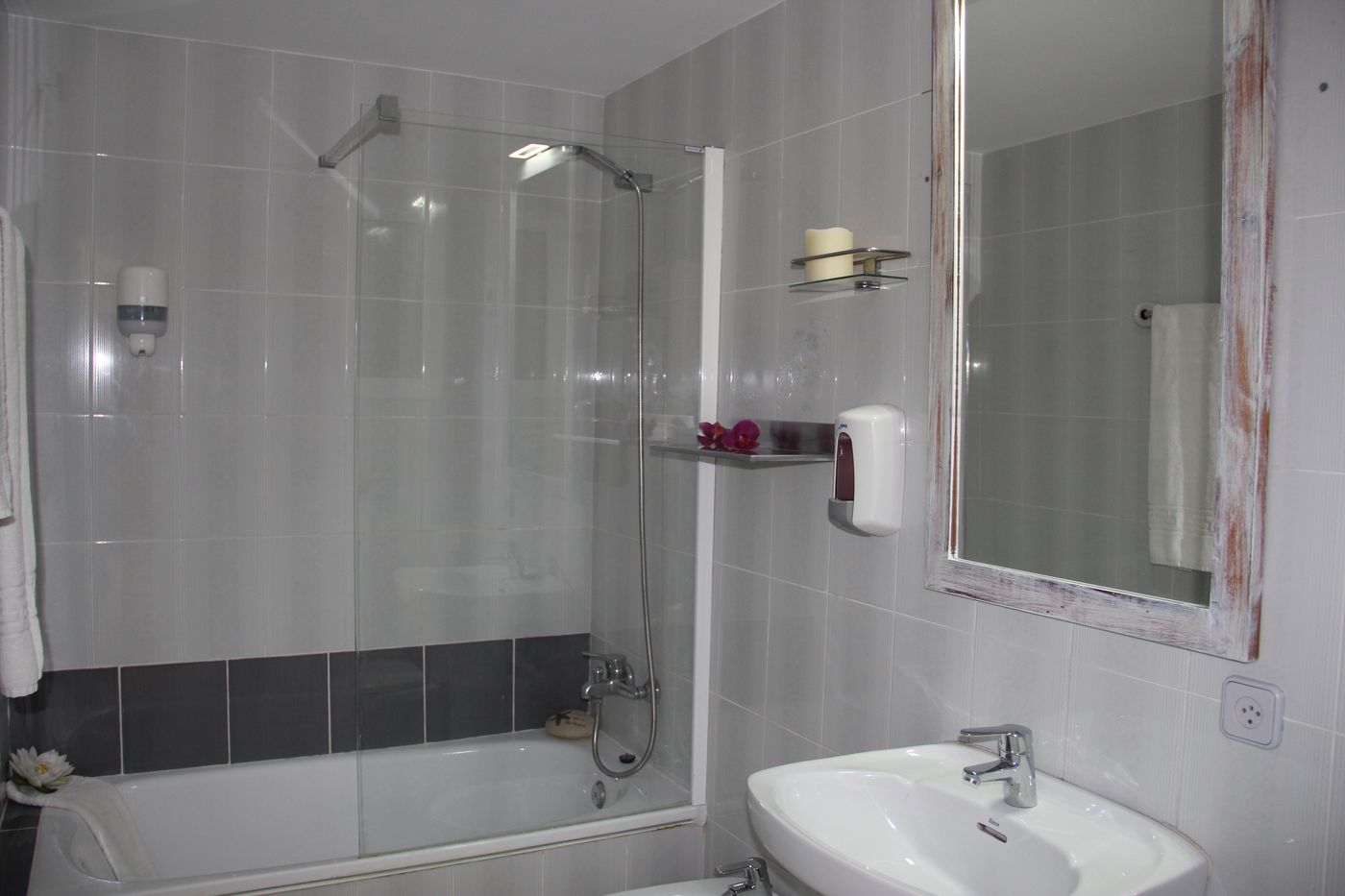 Apartamentos-Royal-Life-General-view-49