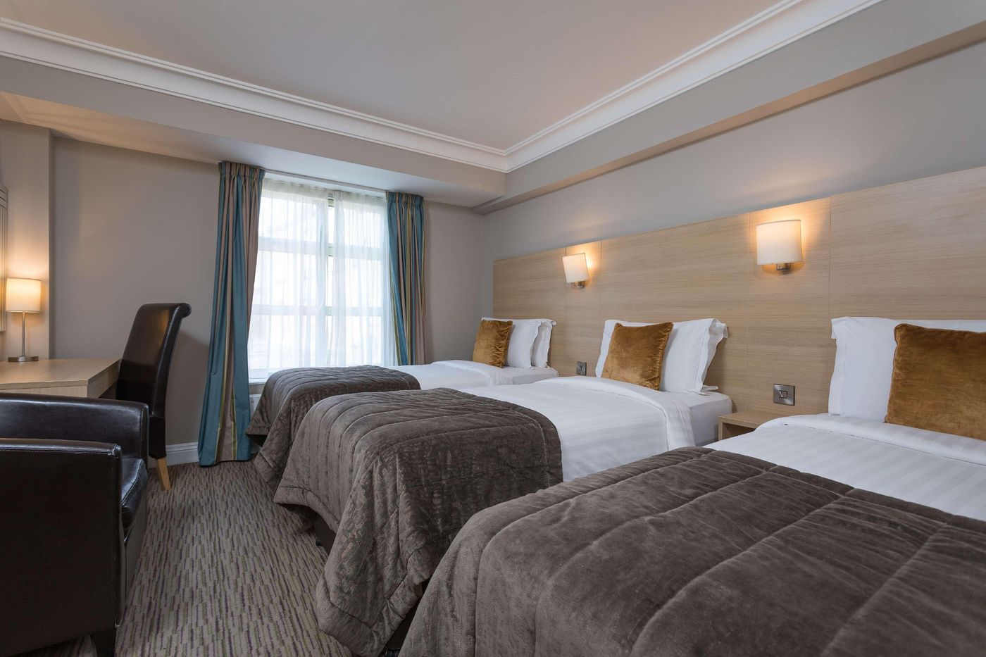 The-Fleet-Hotel-Room-29