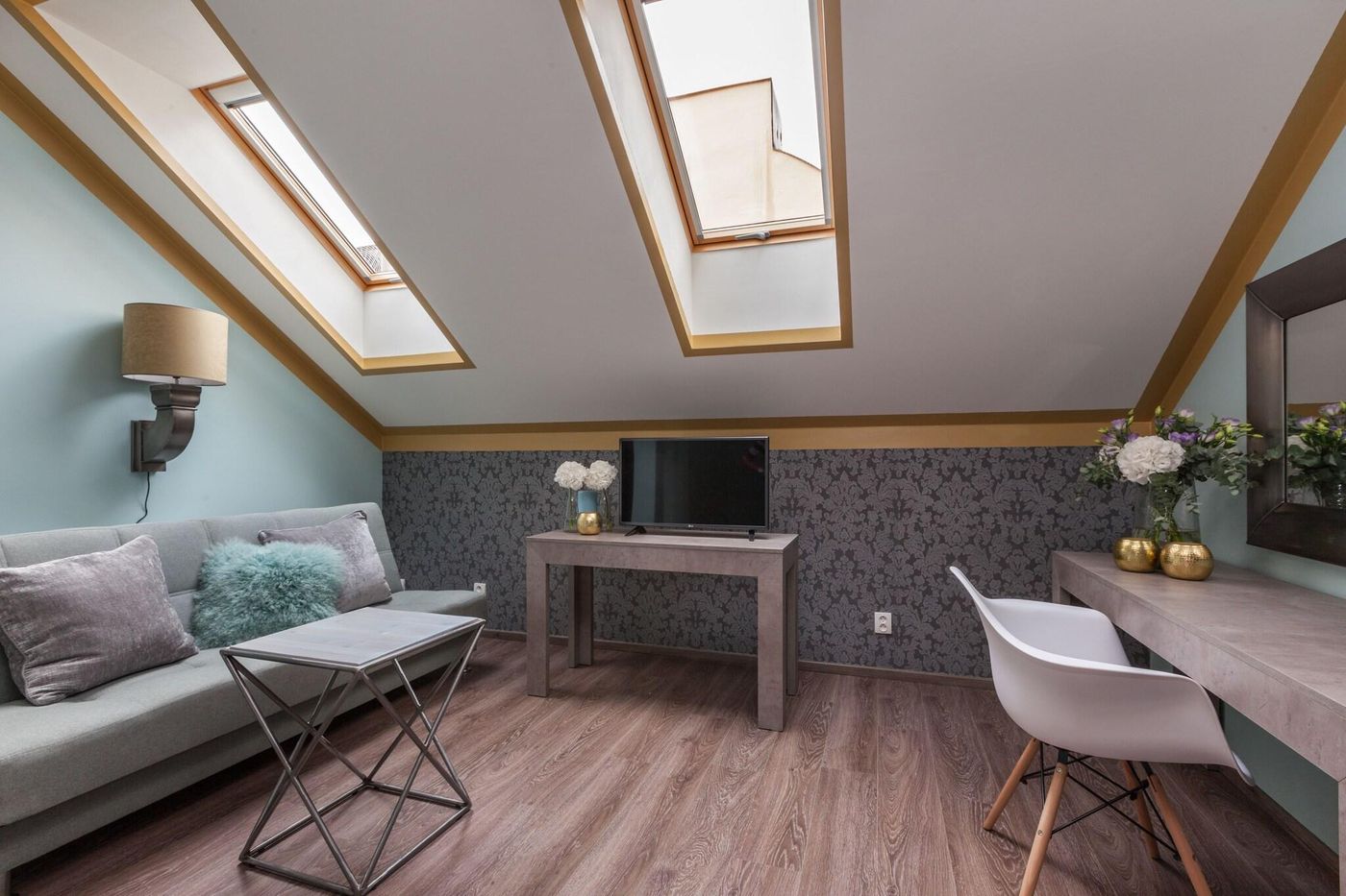 Gorgeous-Prague-Rooms-Room-10