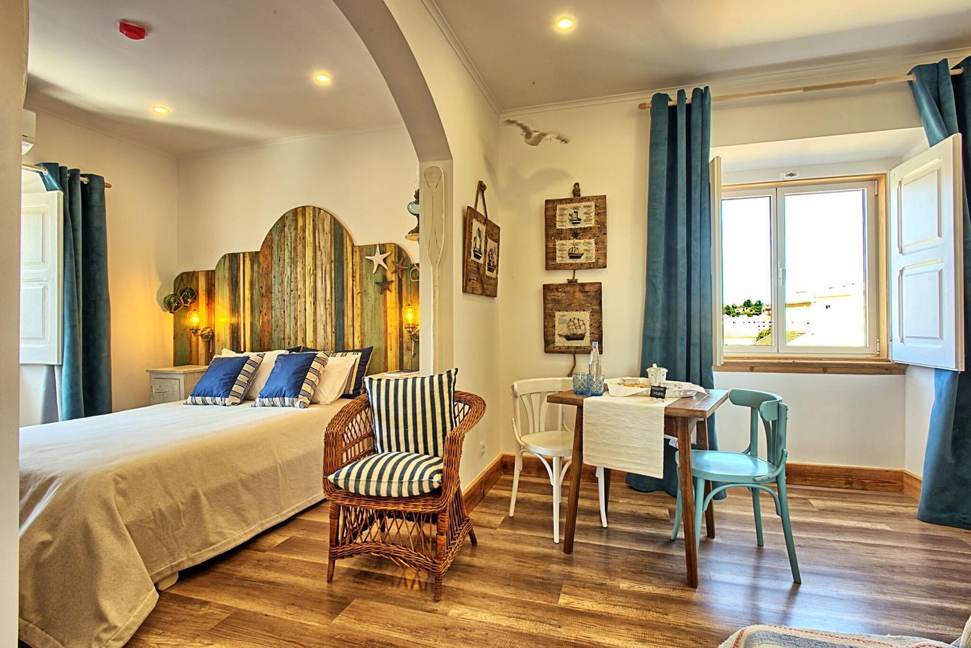 Ninho-Saloio-Room-20