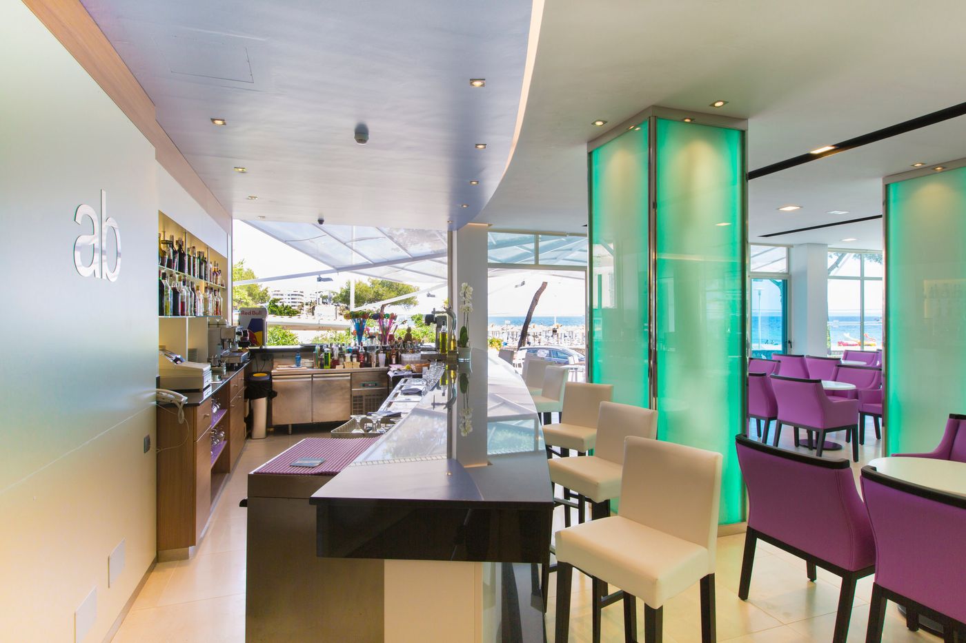 Aguabeach - Adults Only