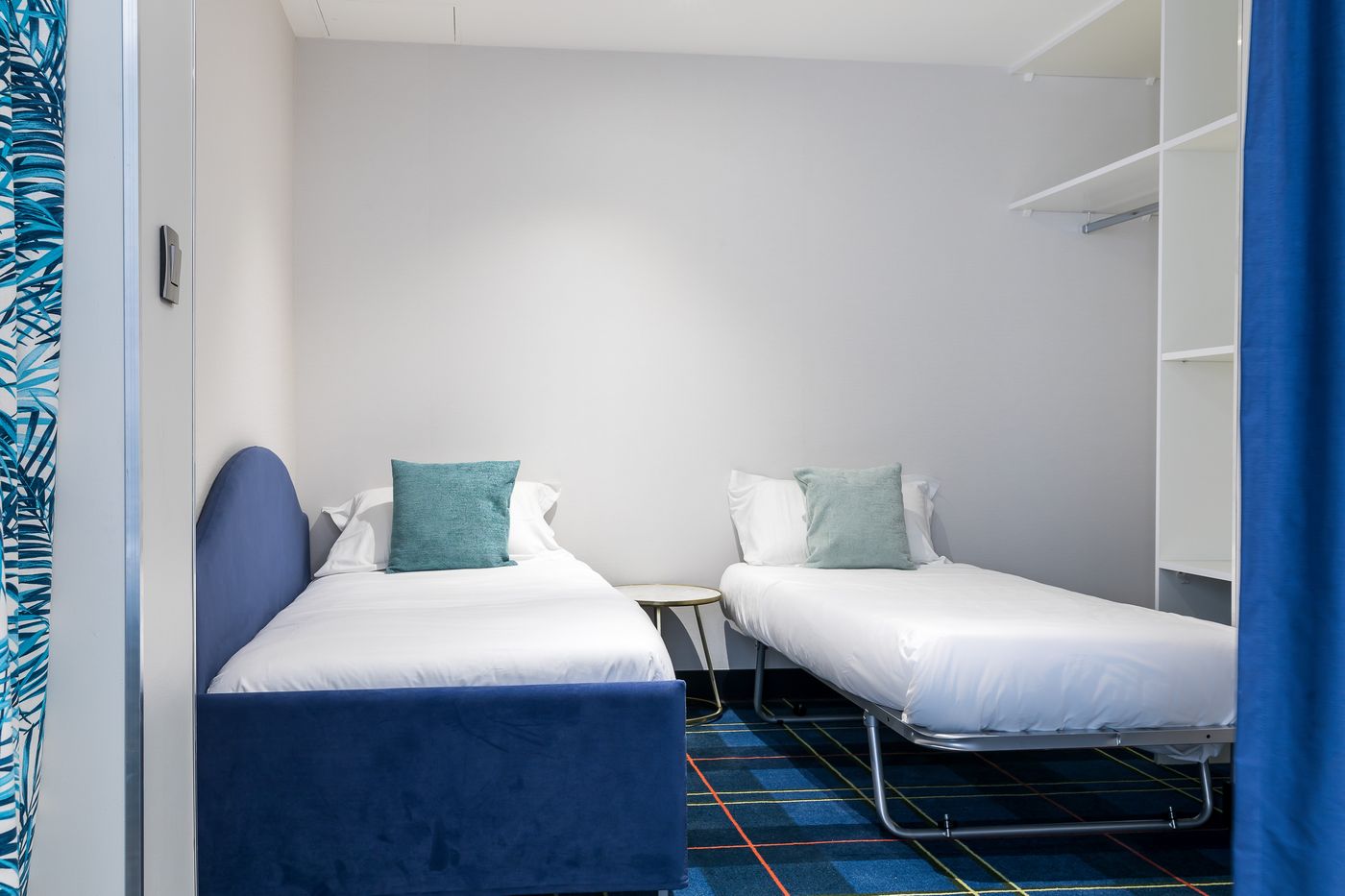 Cosy-s-Residence-Cadet-Room-22