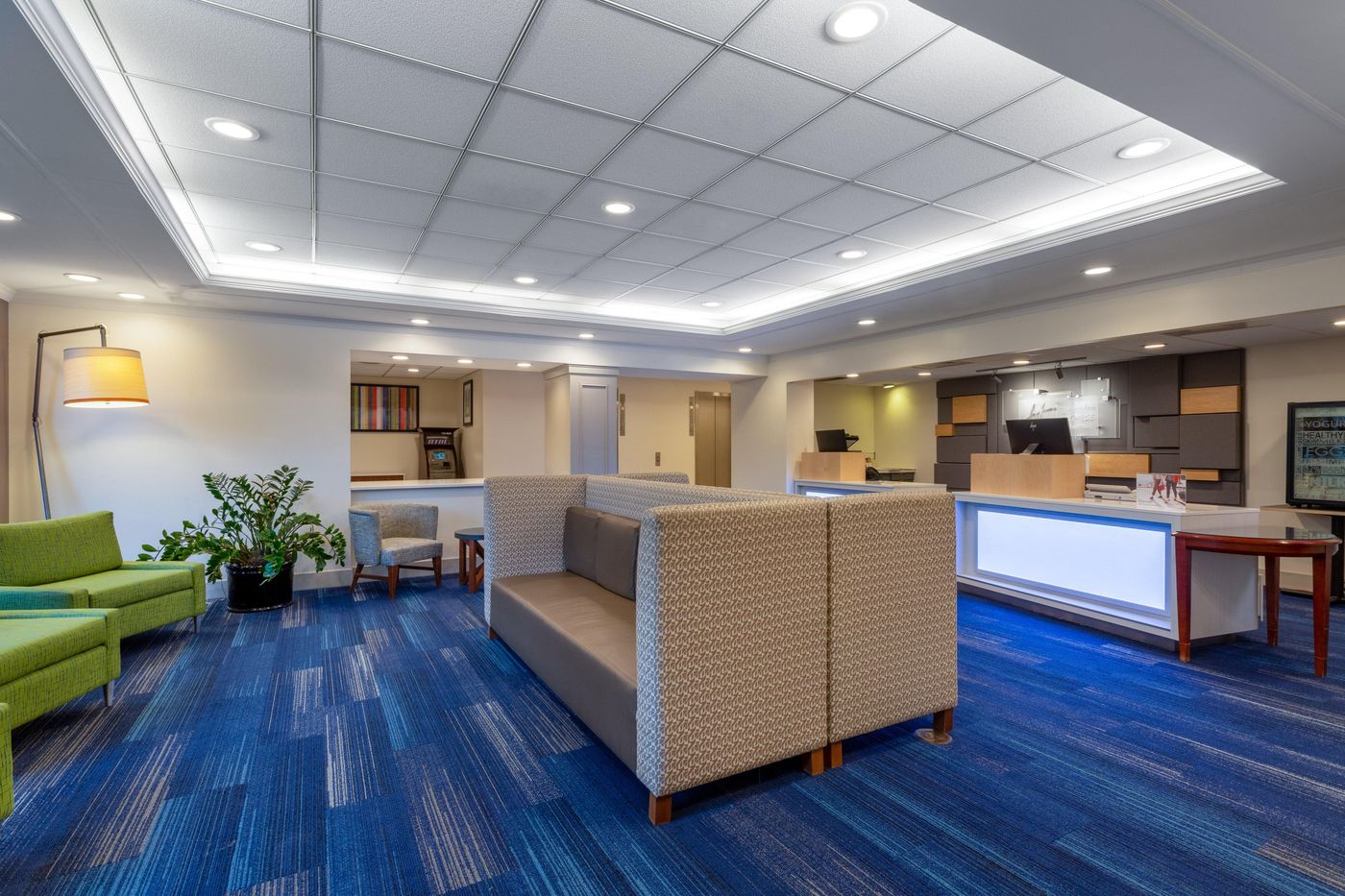 Holiday Inn Express and Suites King Of Prussia-United States-KING OF PRUSSIA-Lobby-10