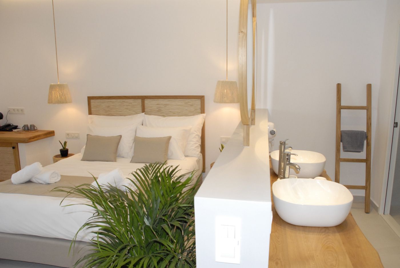 Aqua Blu - Adult’s Only