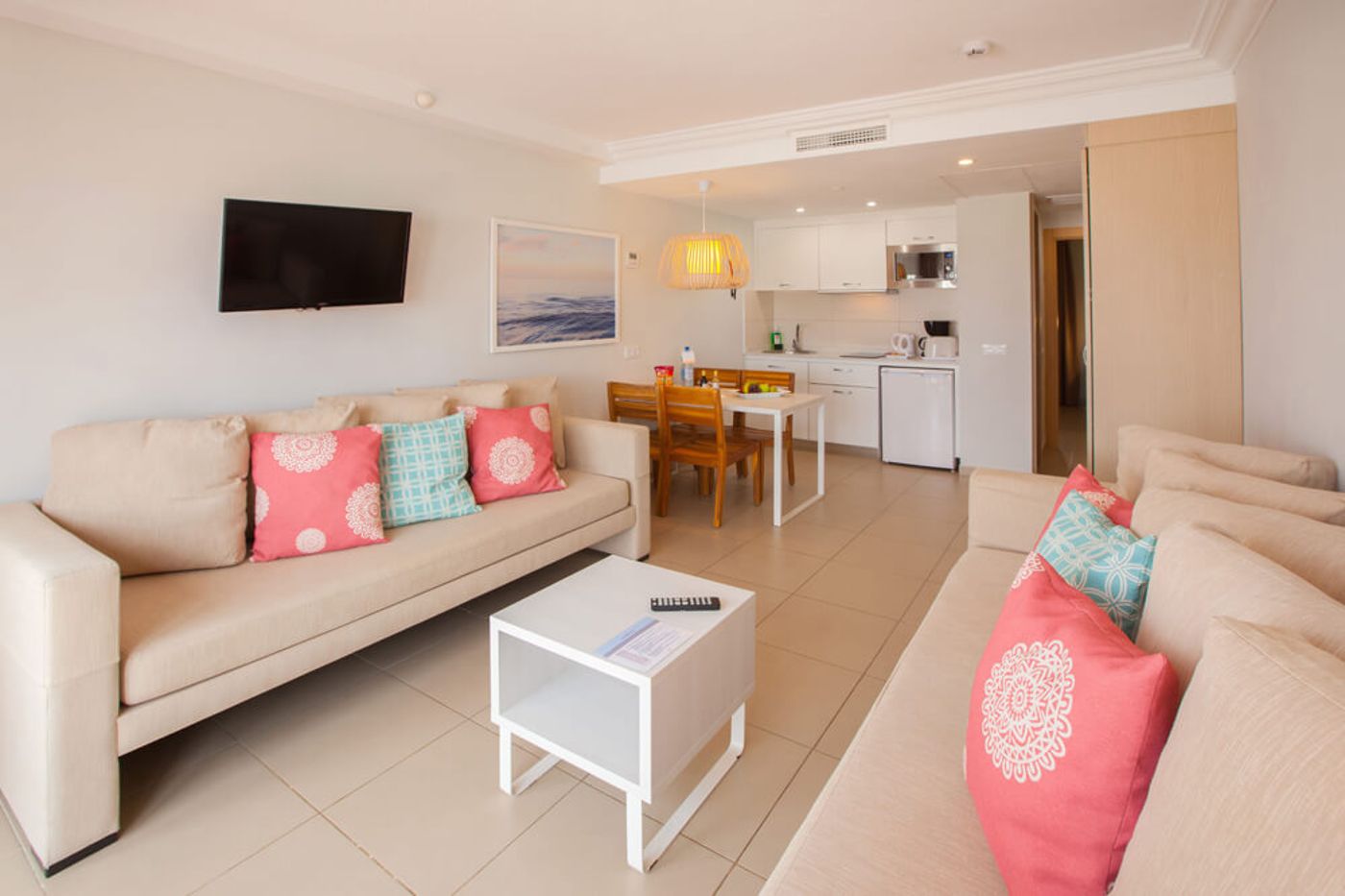 Flamingo Beach Resort