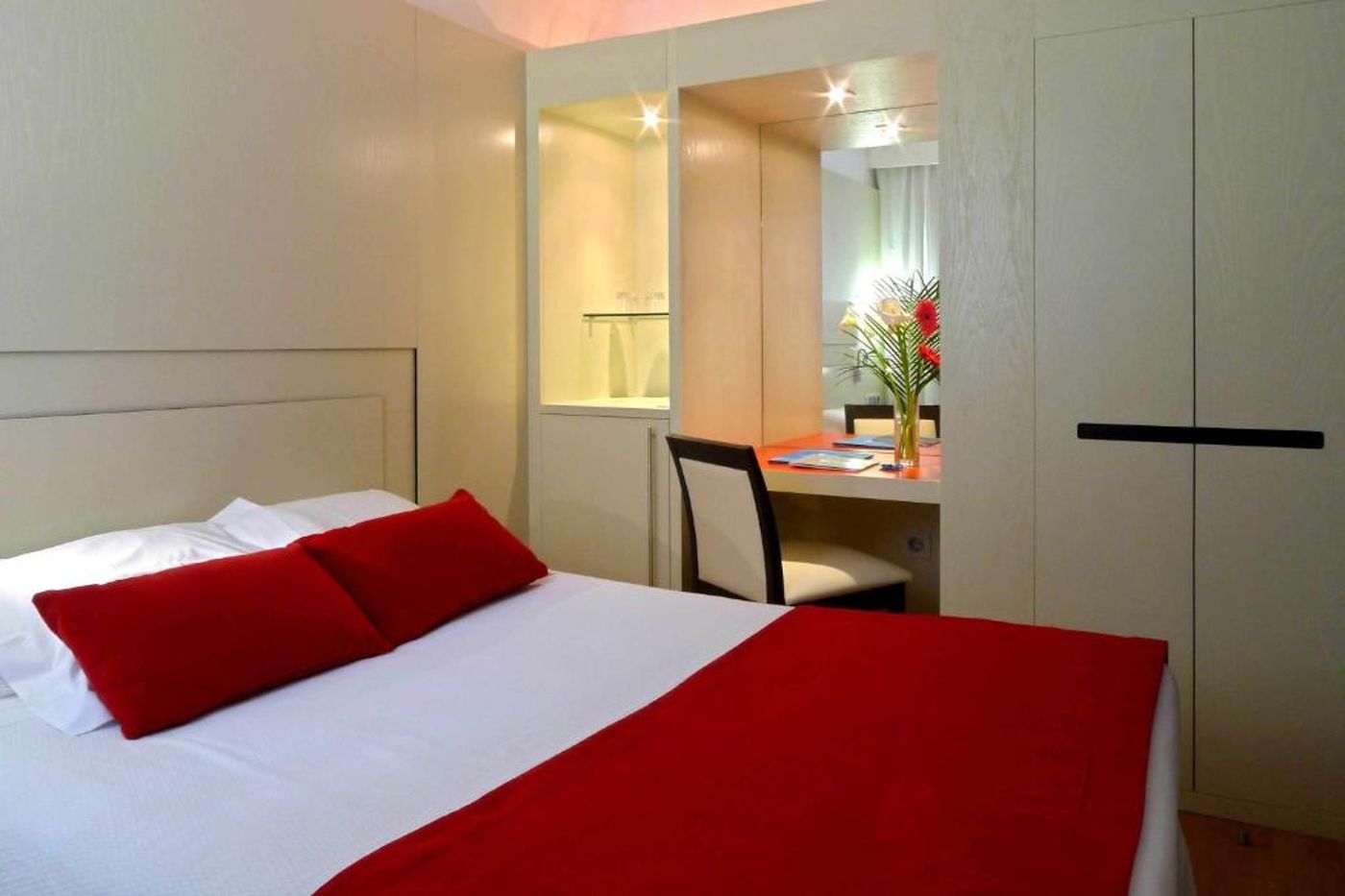 Grupotel Gravina-Spain-BARCELONA-Room-8