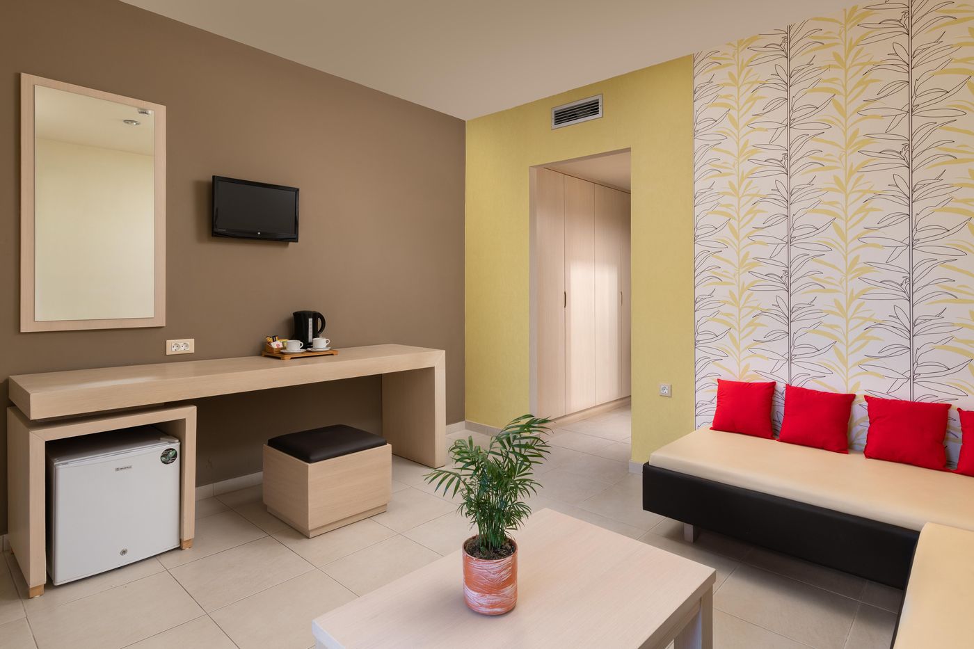 Virginia-Family-Resort-Room-32