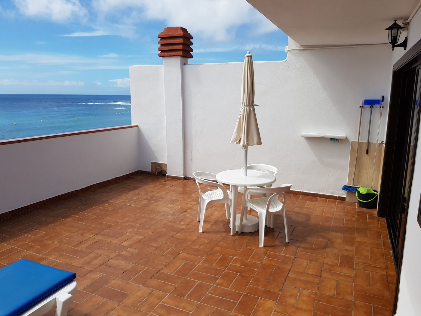 Las-Fuentes-Apartments-Terrace-26