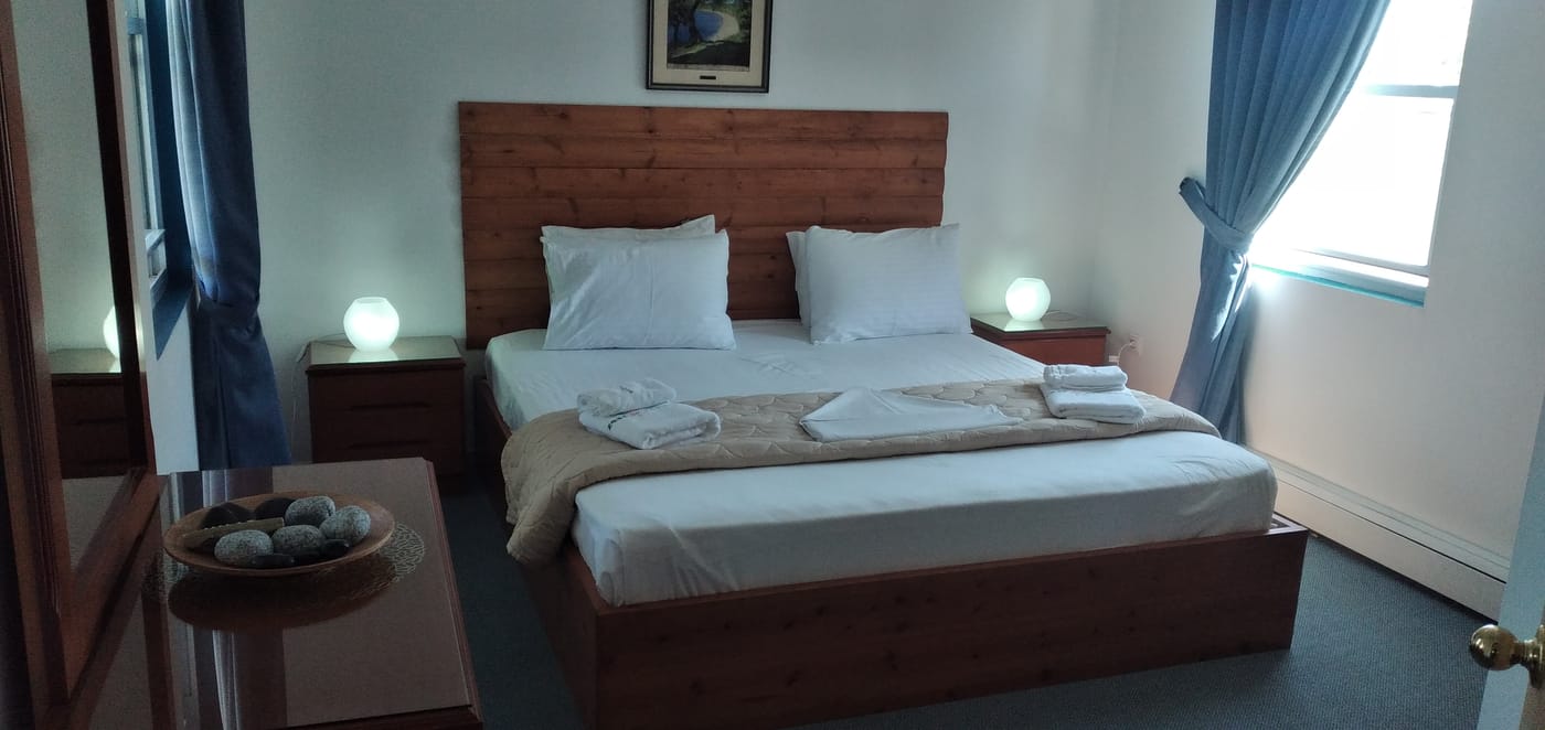 Zest---Xi-Beach-Room-38