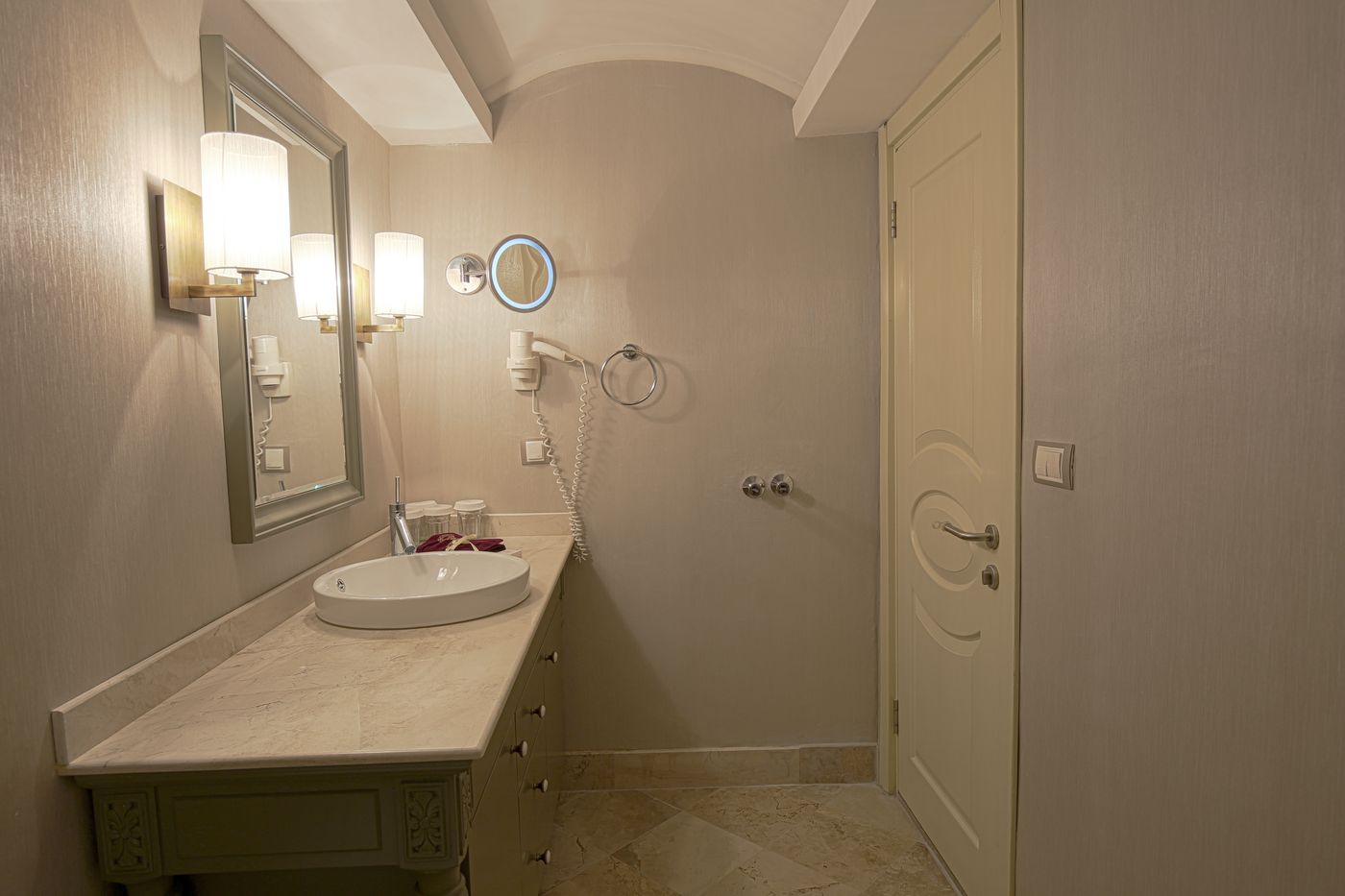 Pine-Hill-Hotel-Room-27