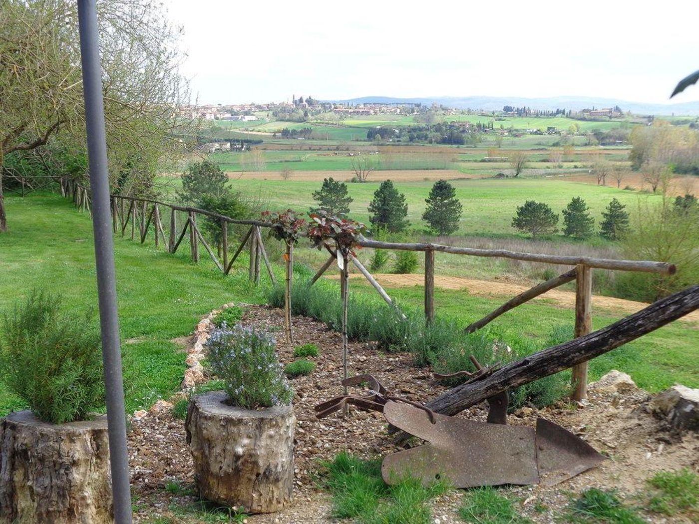 I-Palazzi-San-Lorenzo-a-Linari-General-view-1