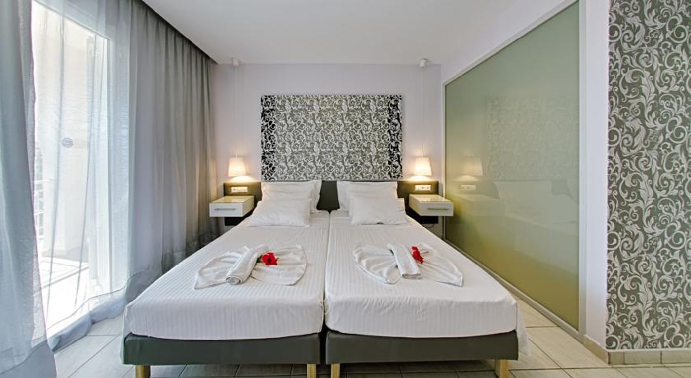 Sunrise Hotel - Adults Only