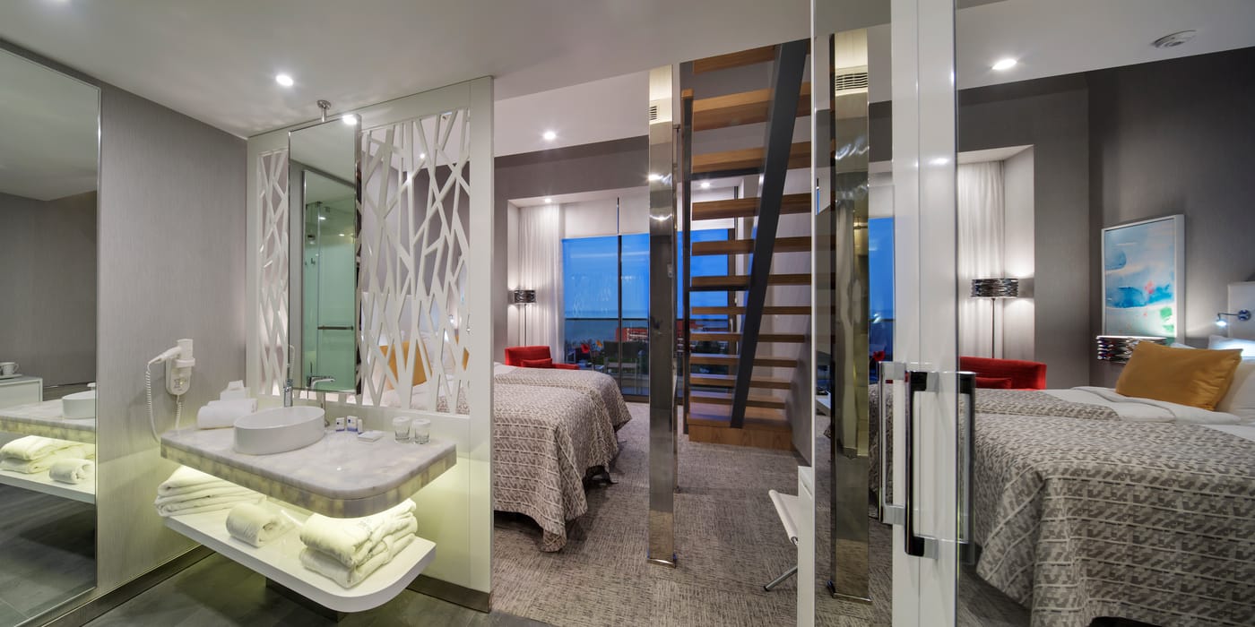 The-Sense-De-Luxe-Hotel-Room-23