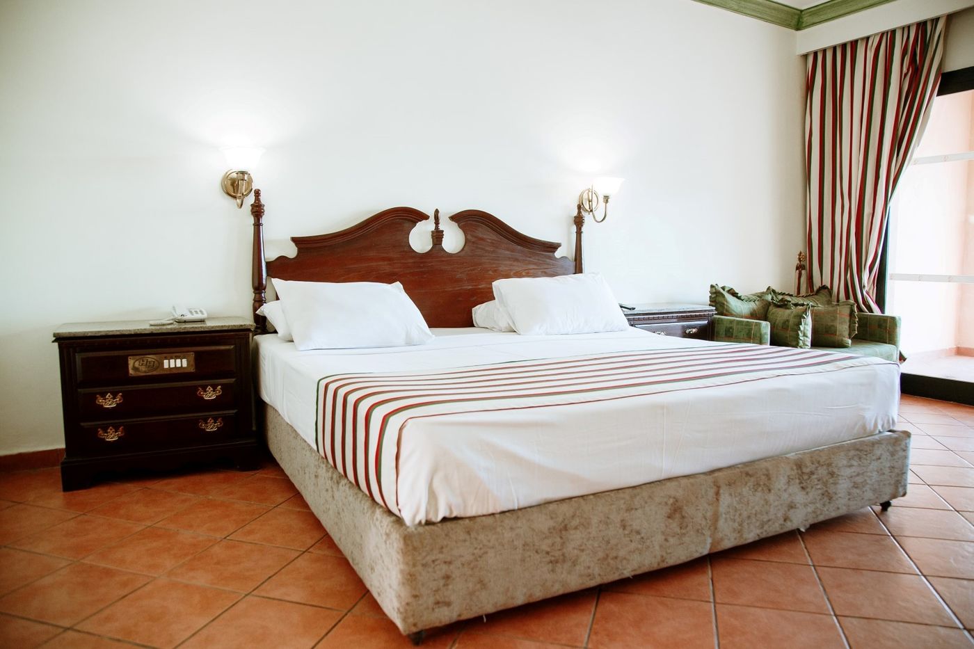 New Room Pics - Ali Baba Palace