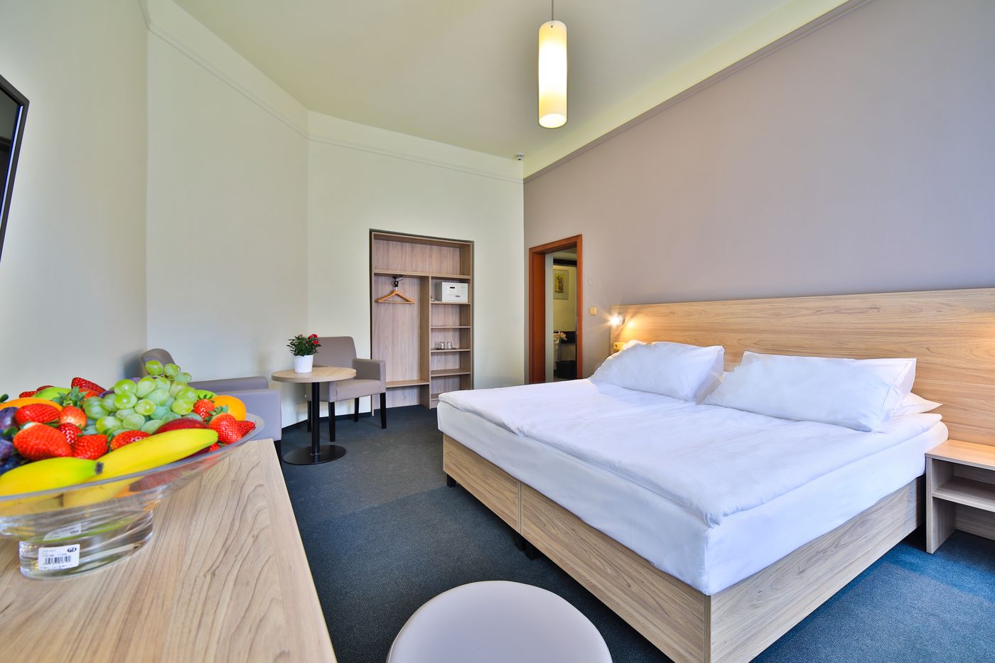 Atlantic-Hotel-Prague-General-view-2