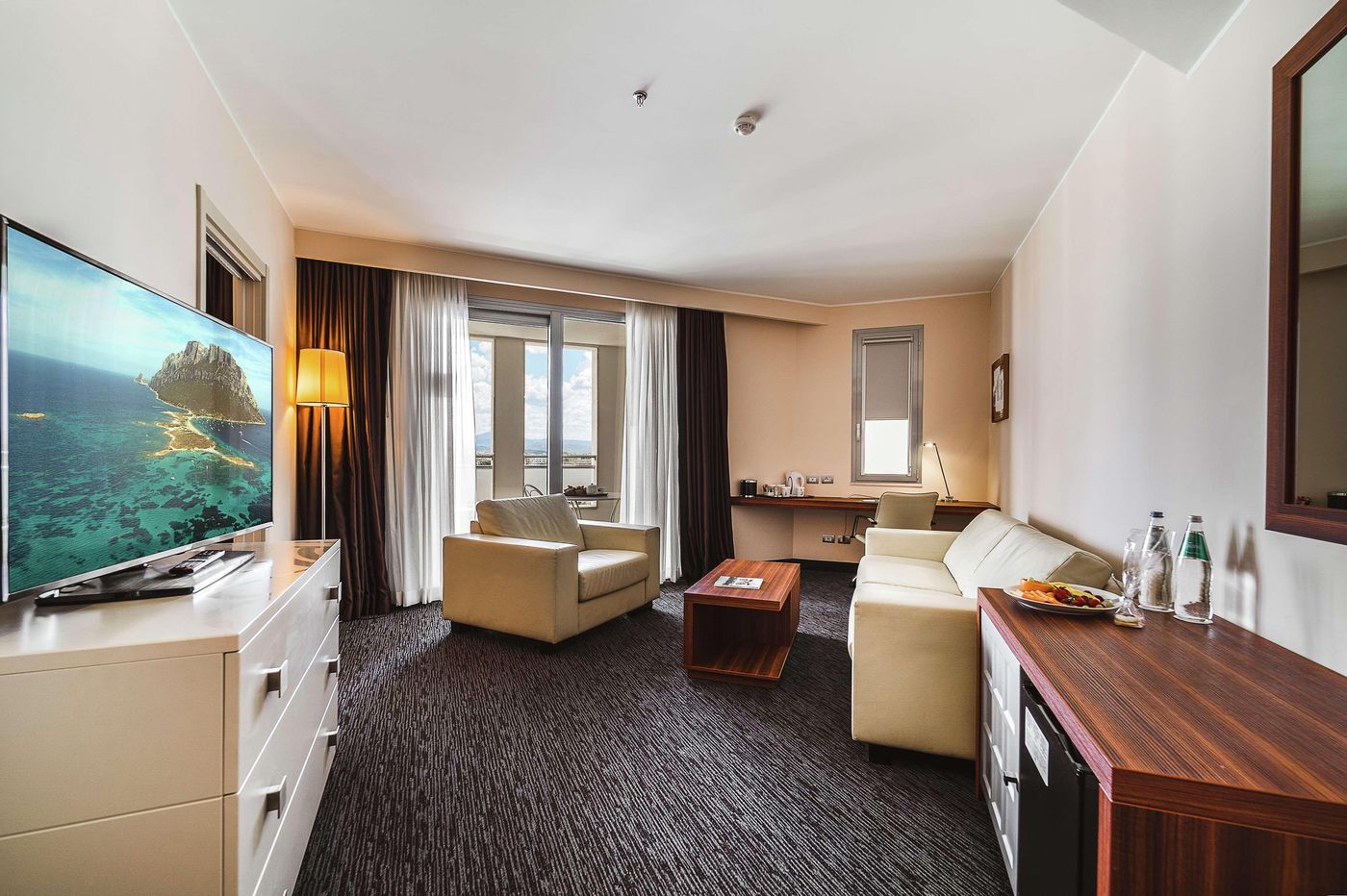 Double-Tree-by-Hilton-Hotel-Olbia-Room-27