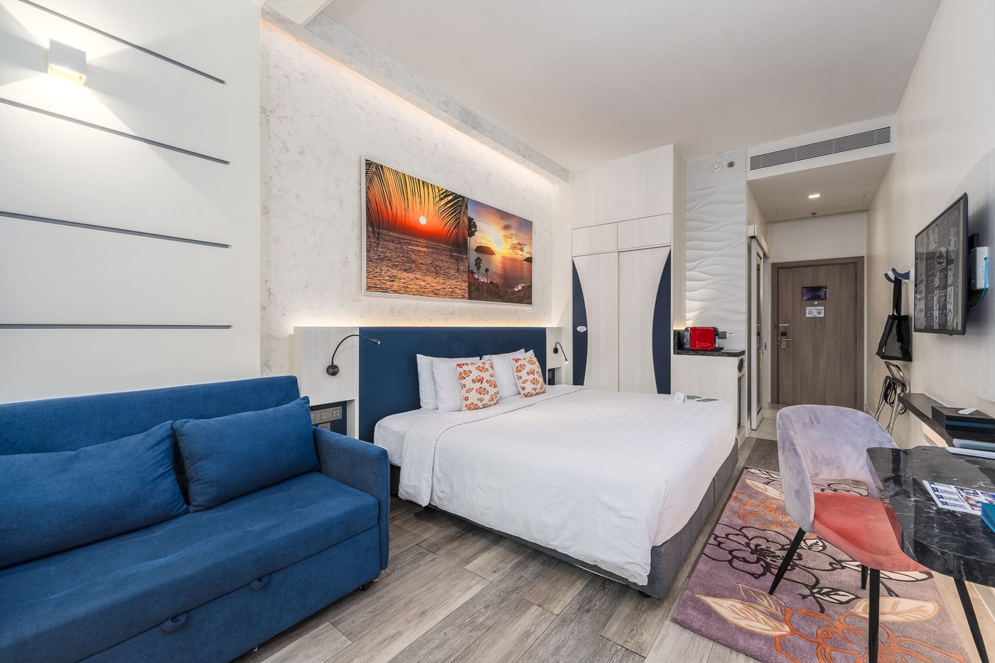 Hotel-Clover-Patong-Phuket-Room-14