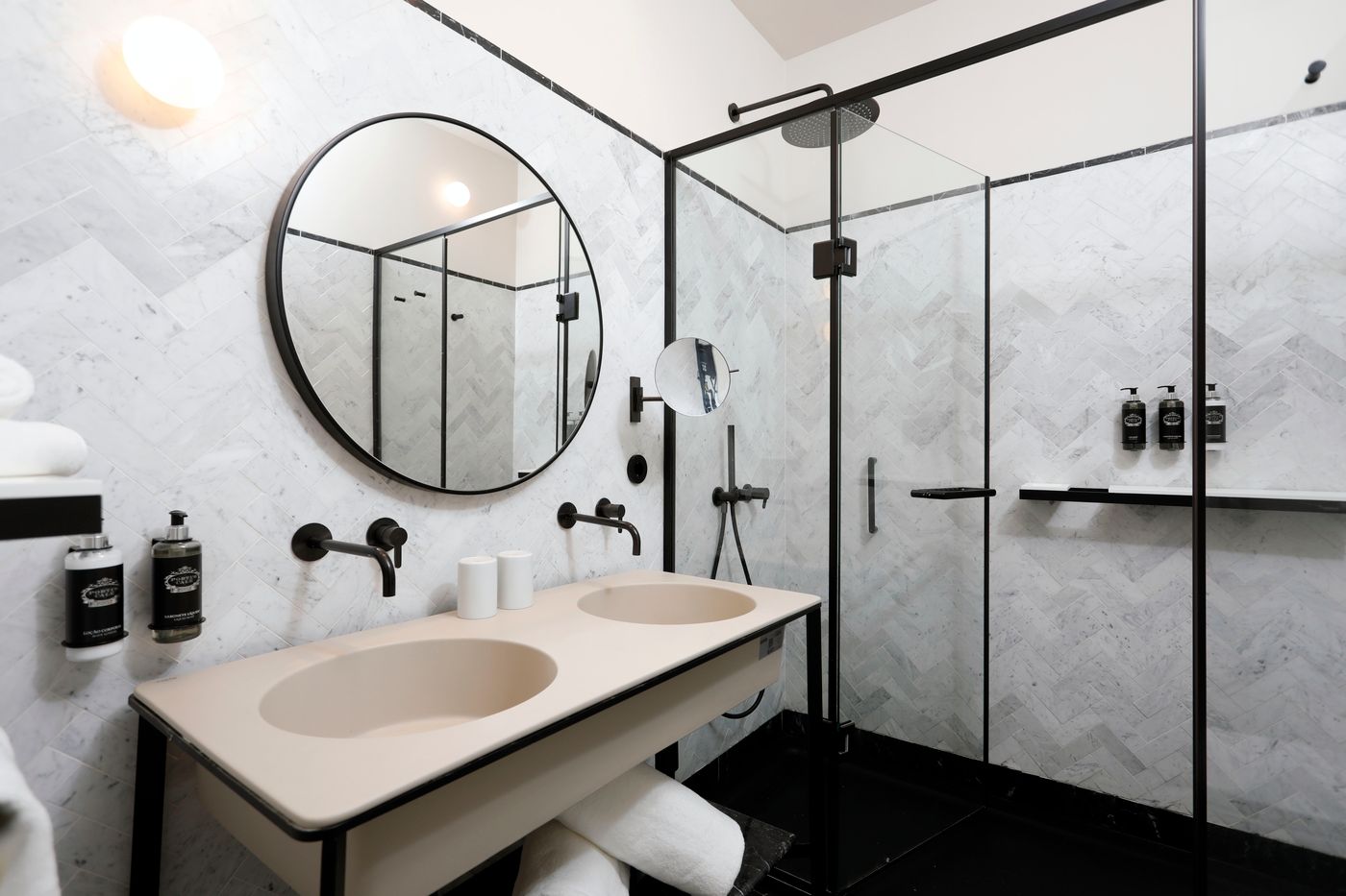 Montebelo-Vista-Alegre-Lisboa-Chiado-Hotel-Room-15