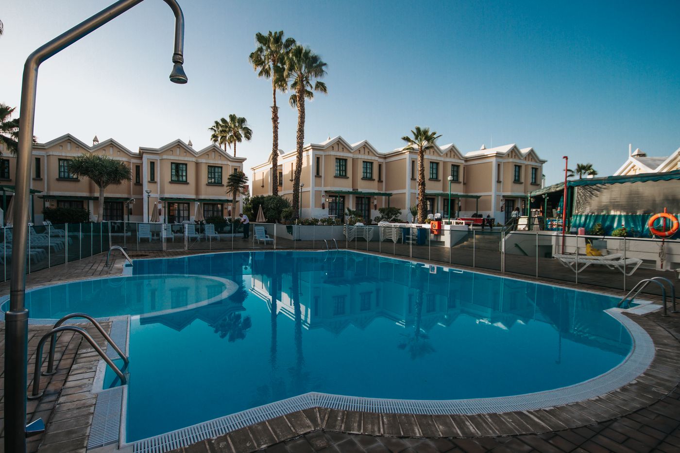 Sun-s-Gardens-Pool-1