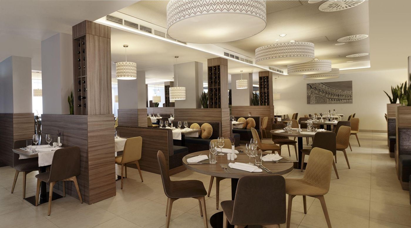 Park-Plaza-Arena-Pula-Restaurant-62