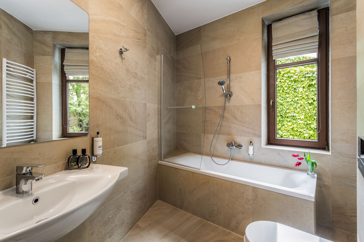 No-23-Premium-Aparthotel-Room-38