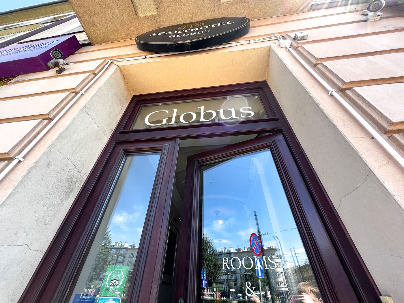 Aparthotel-Globus-Krakaw-General-view-3