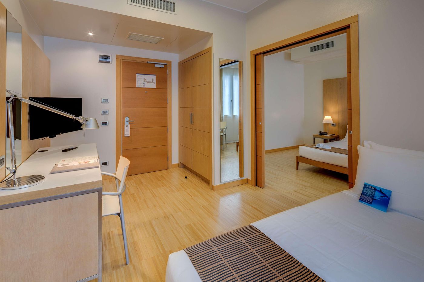 Best-Western-Plus-Hotel-Bologna-Room-28