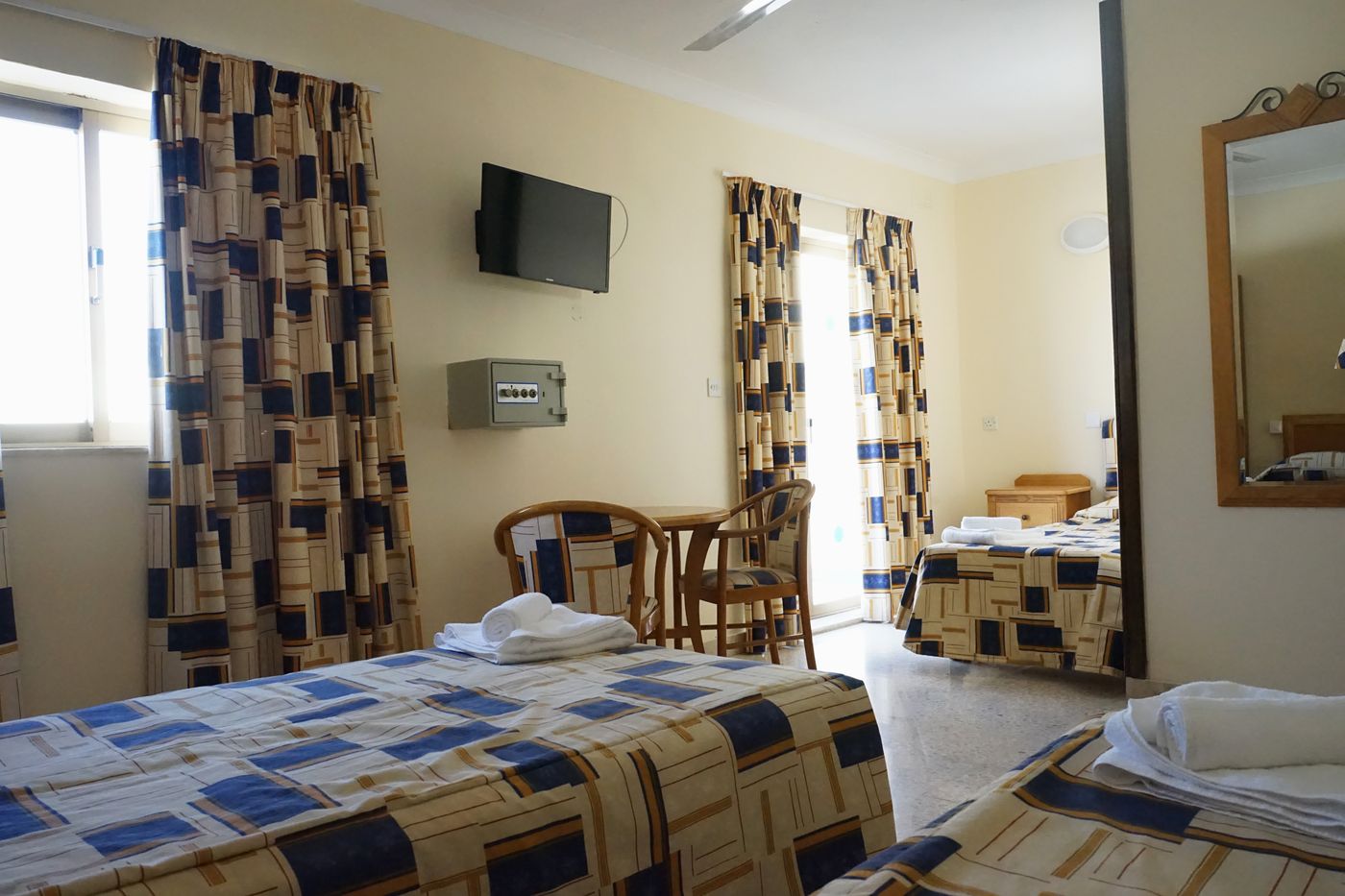 The-Santa-Maria-Hotel-Room-9