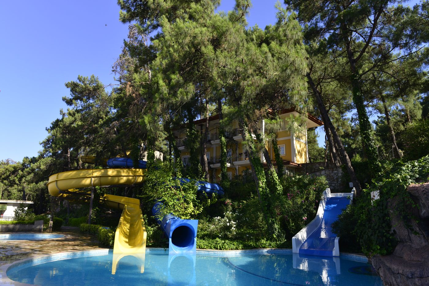 Grand-Yazici-Club-Turban-Thermal-Hotel-Pool-13