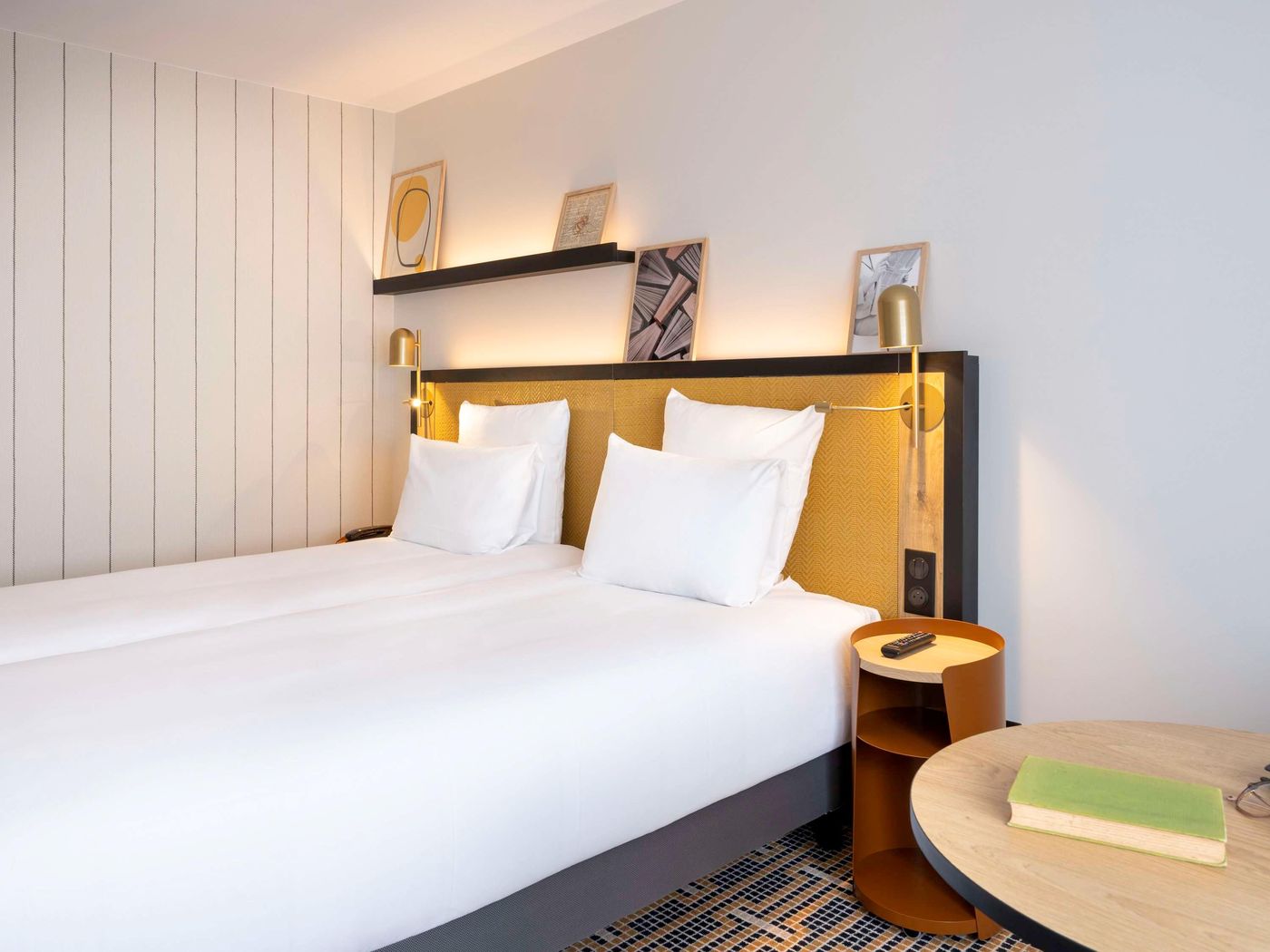 Hotel-Mercure-Paris-Bercy-Bibliotheque-Room-33