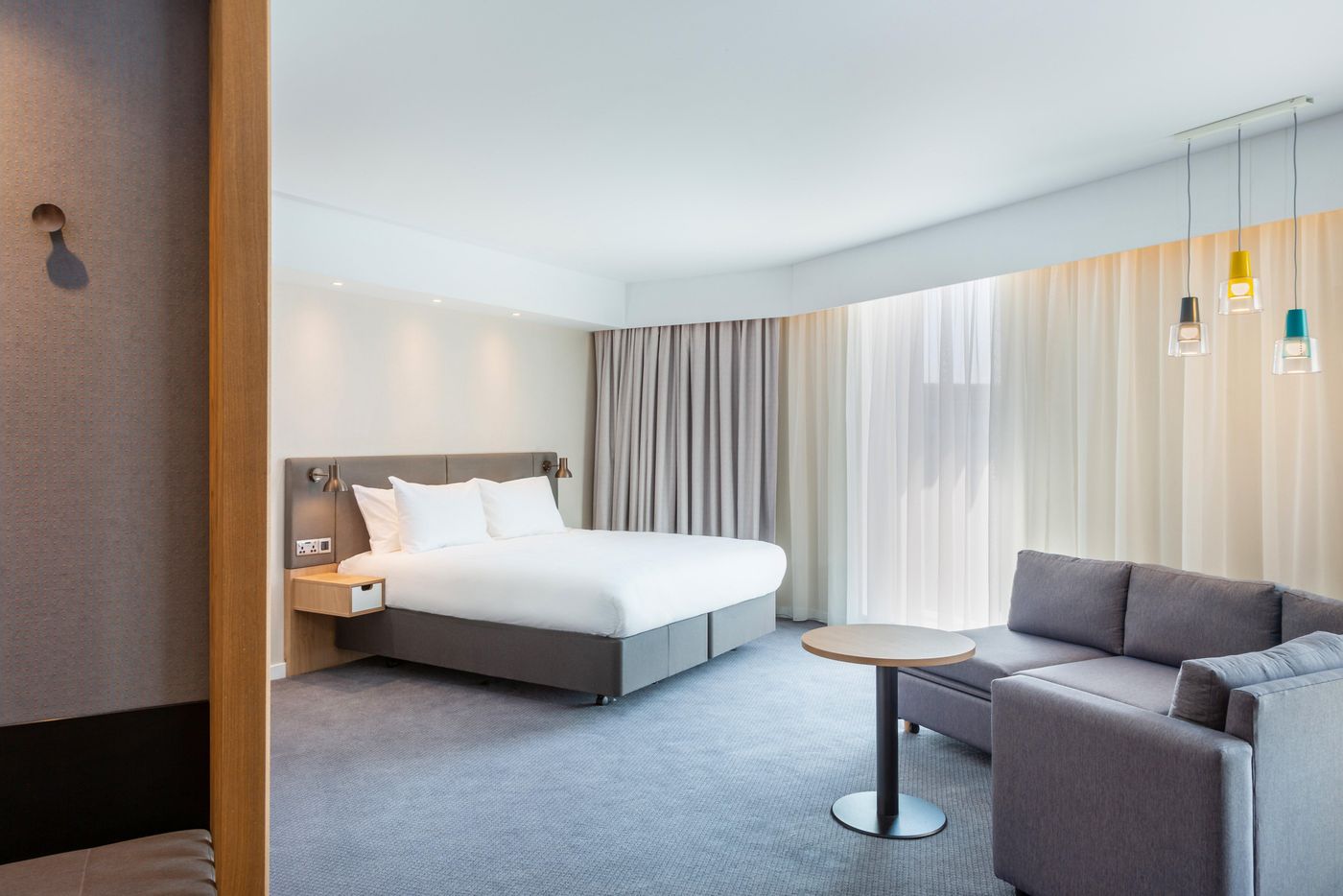 Holiday-Inn-Dublin-Airport-Room-37