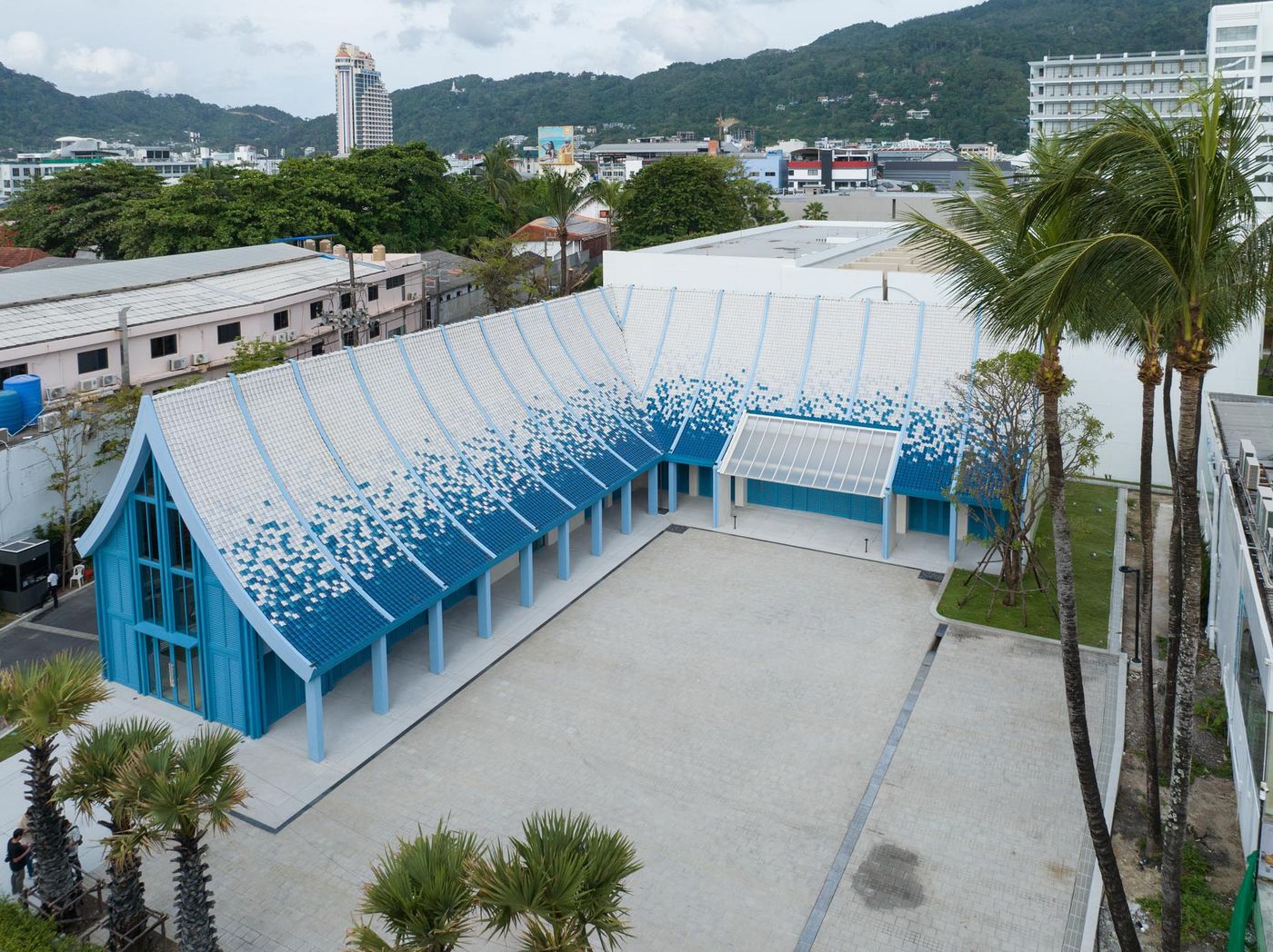 Patong-Beach-Lobby-15