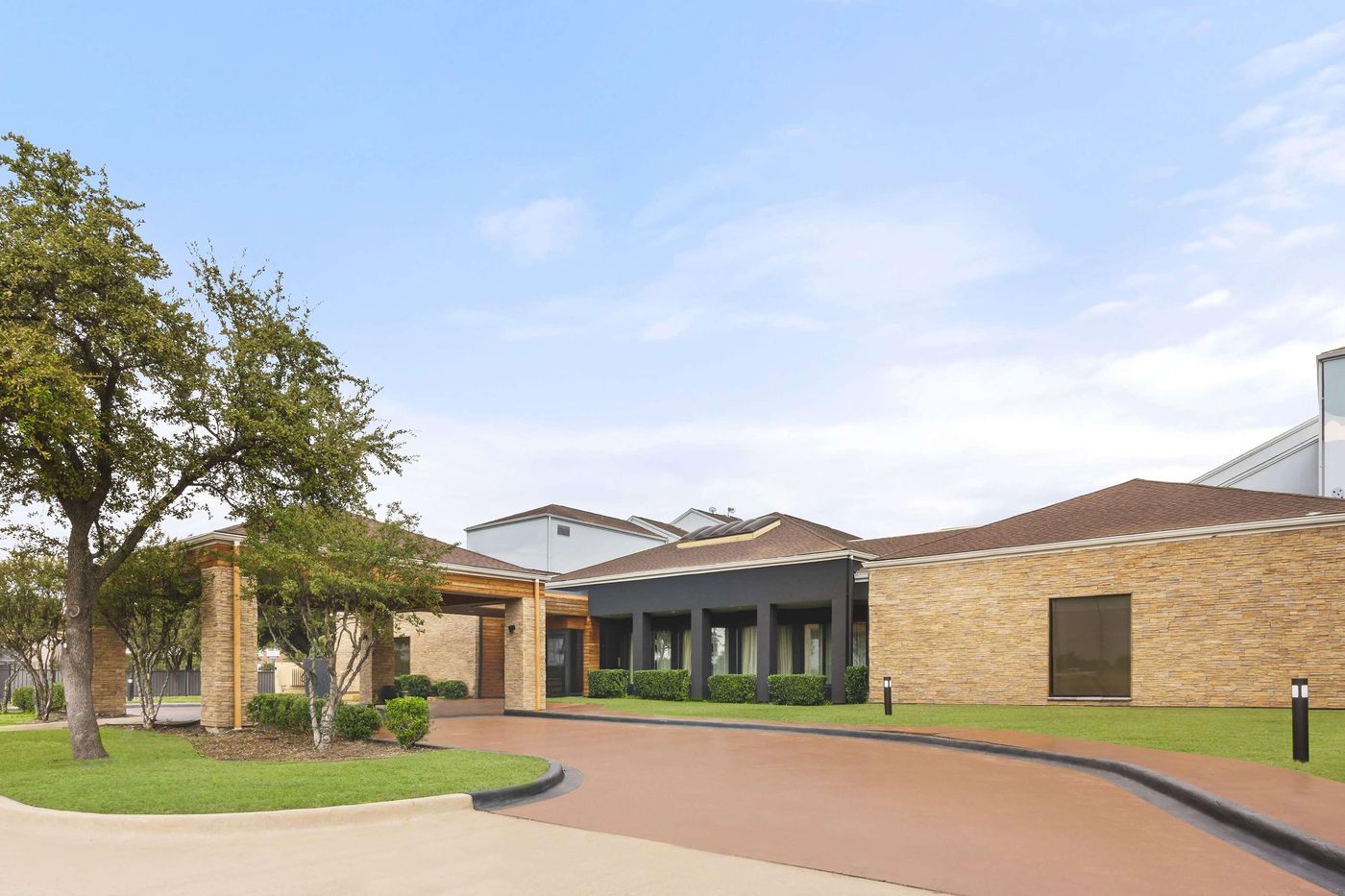 Super 8 by Wyndham Dallas Love Field Airport-United States-DALLAS-General view-7