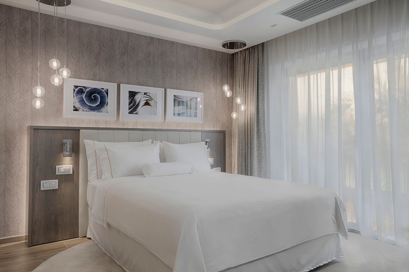 The-Westin-Dragonara-Resort-Room-49